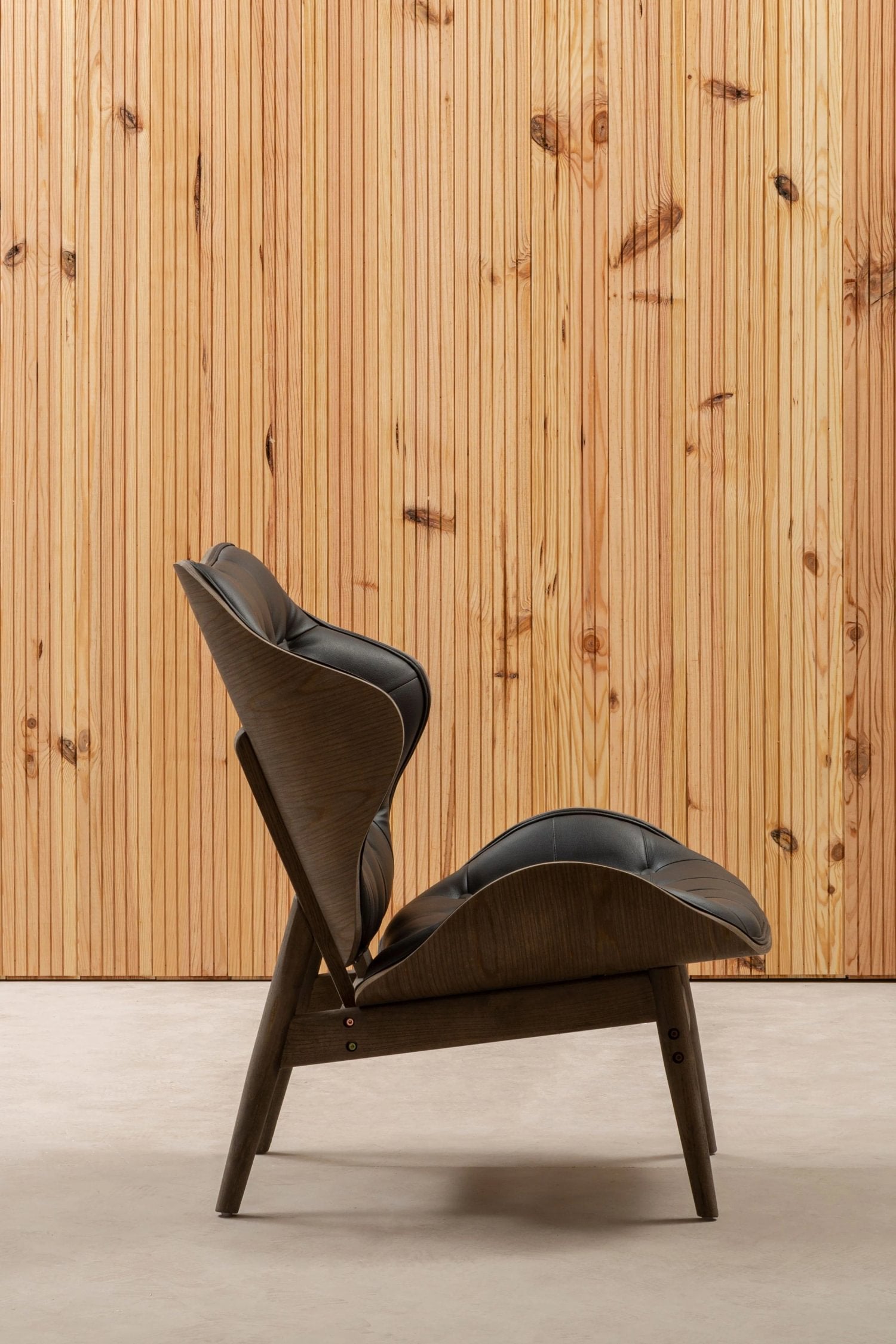 Windsor Black Leather Effect Chair