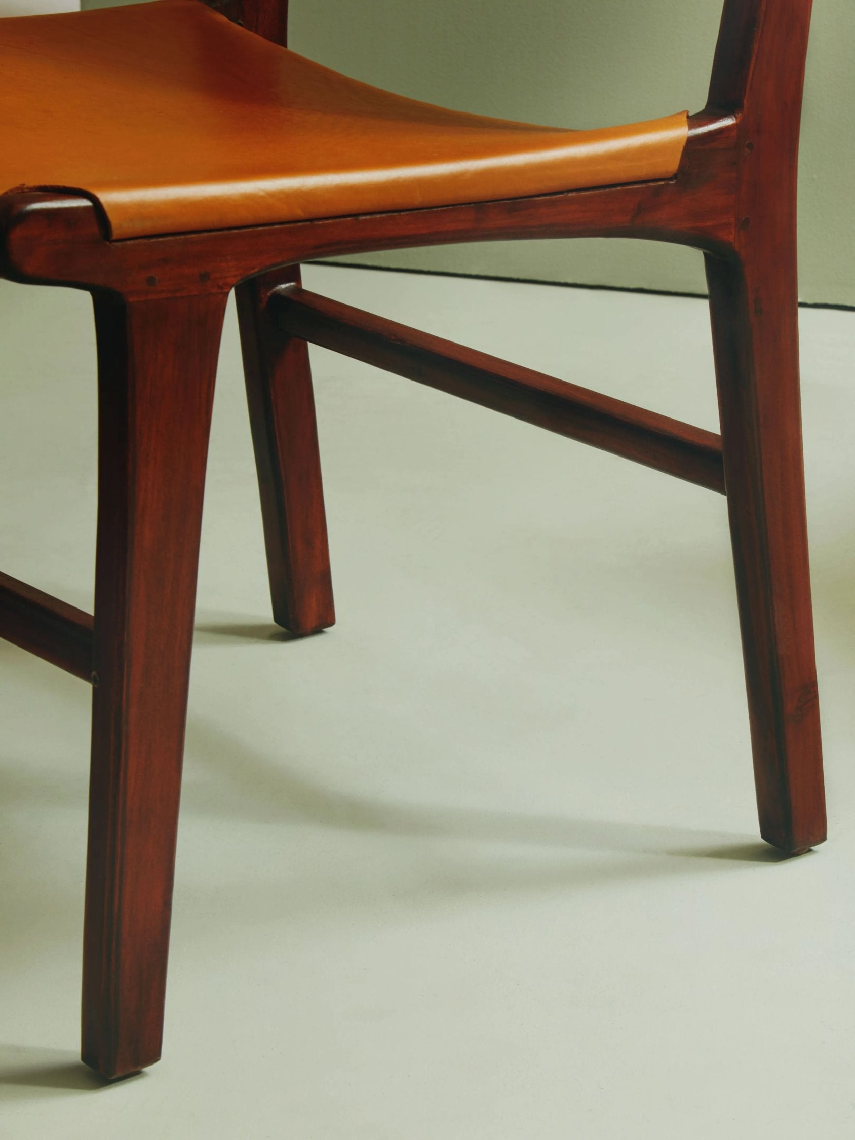 Kalahari Antique Brown Leather Chair