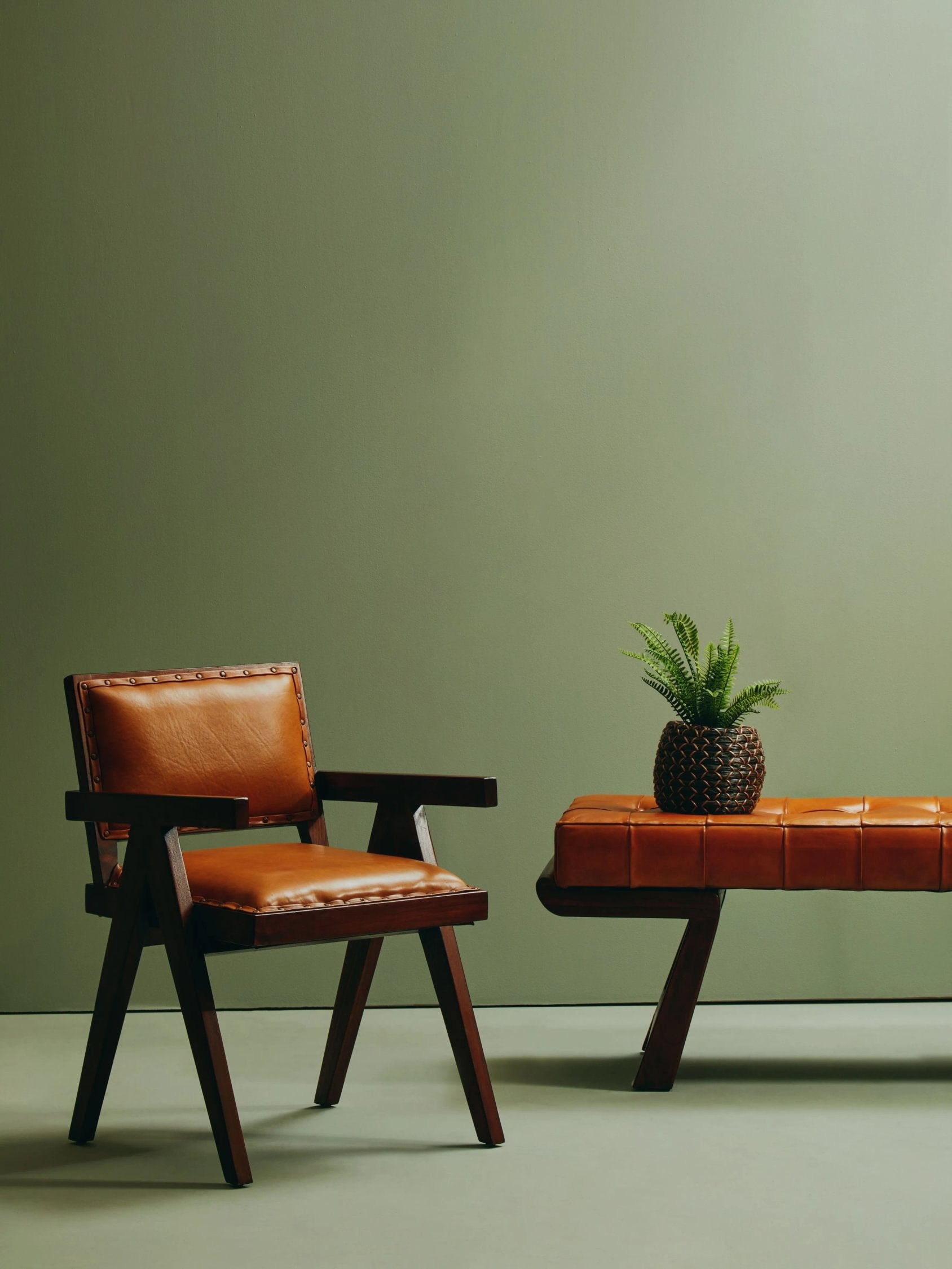 Kalahari Brown Leather & Angular Cedar Wood Bench