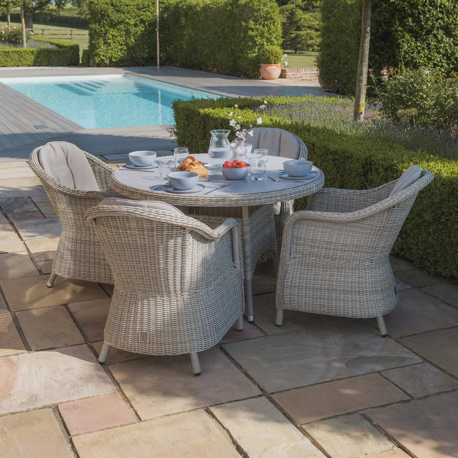 Oxford 4 Seater Round Dining Set with Heritage Chairs - Ceramic Glass