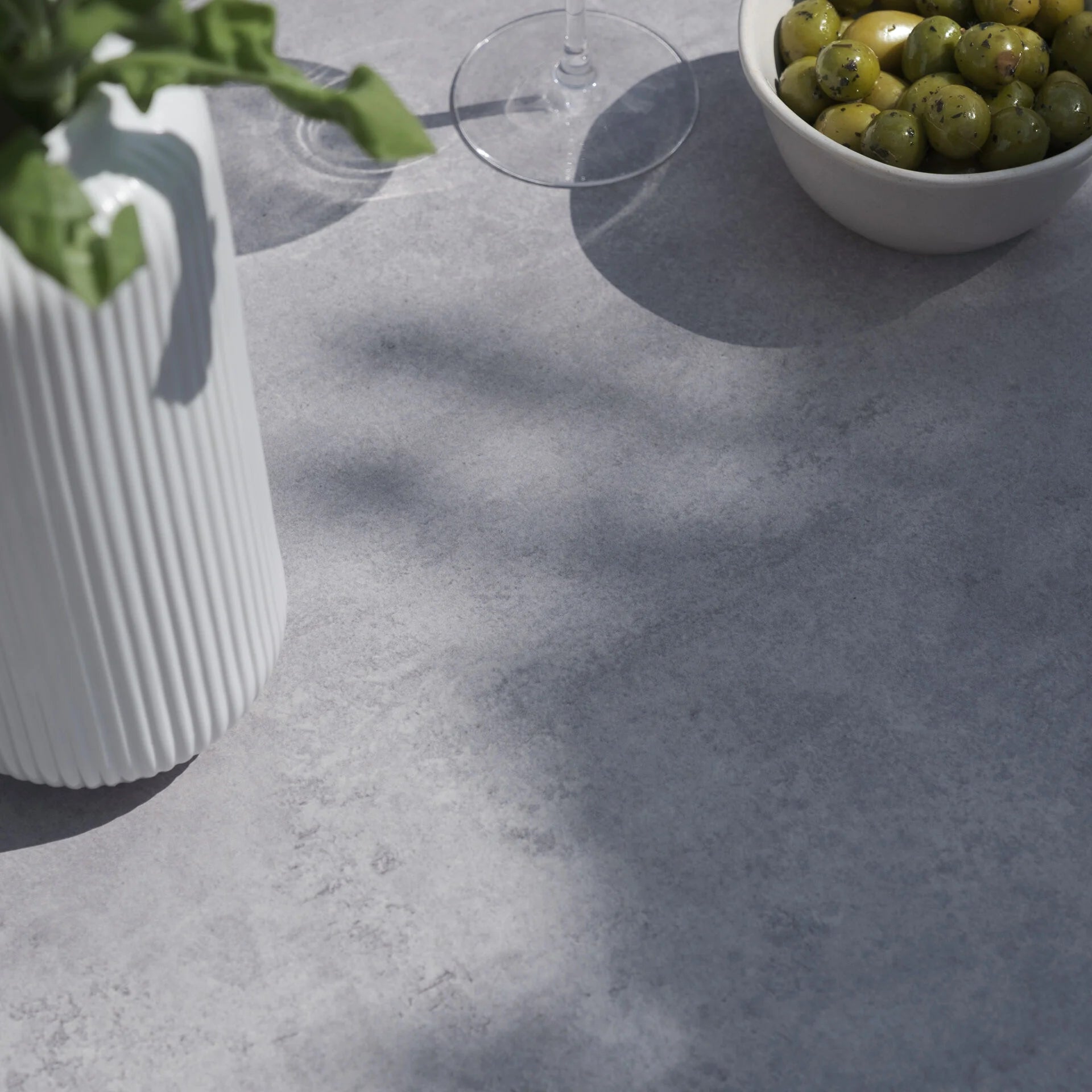 Oxford Small Corner Group - Ceramic Glass