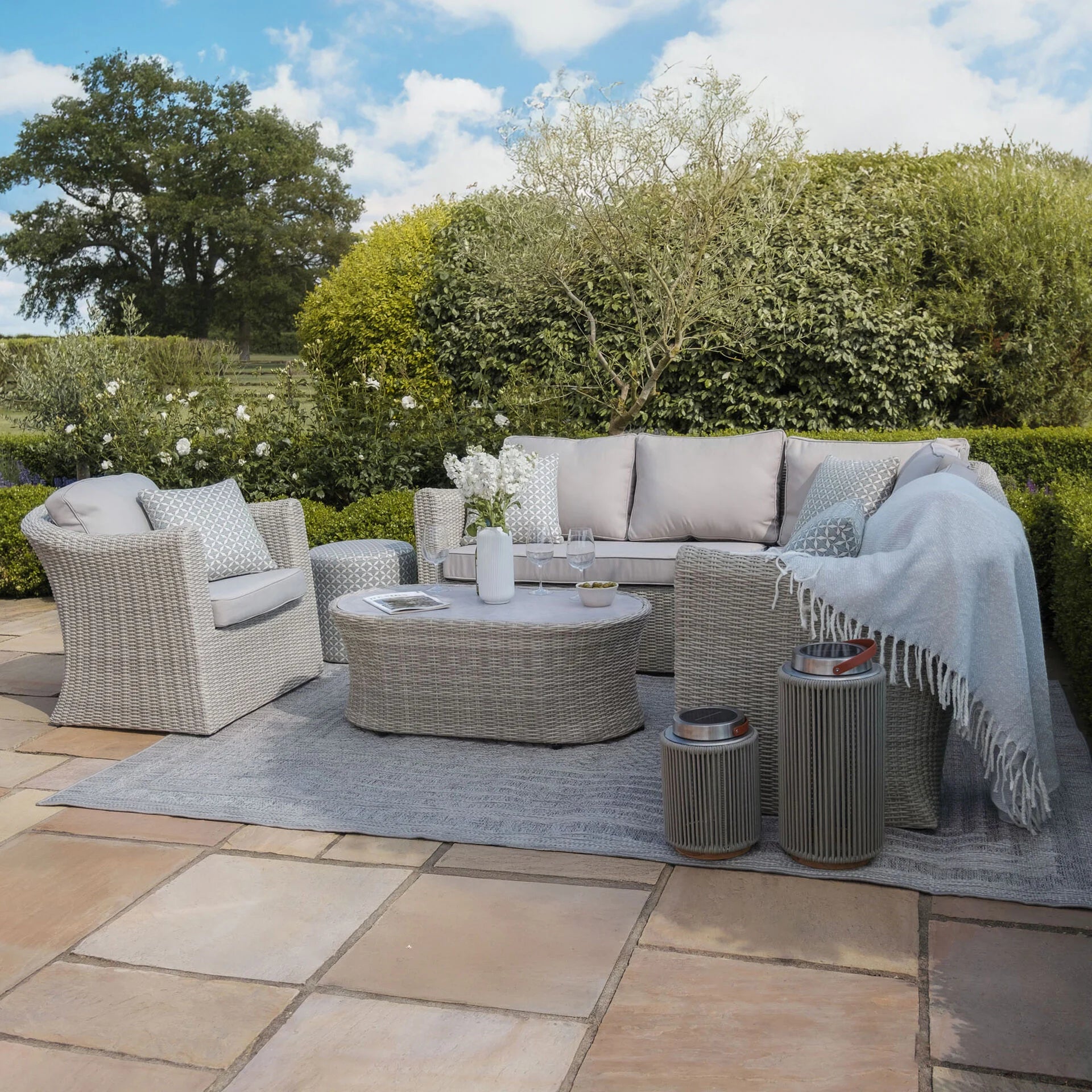Oxford Small Corner Group with Armchair - Ceramic Glass