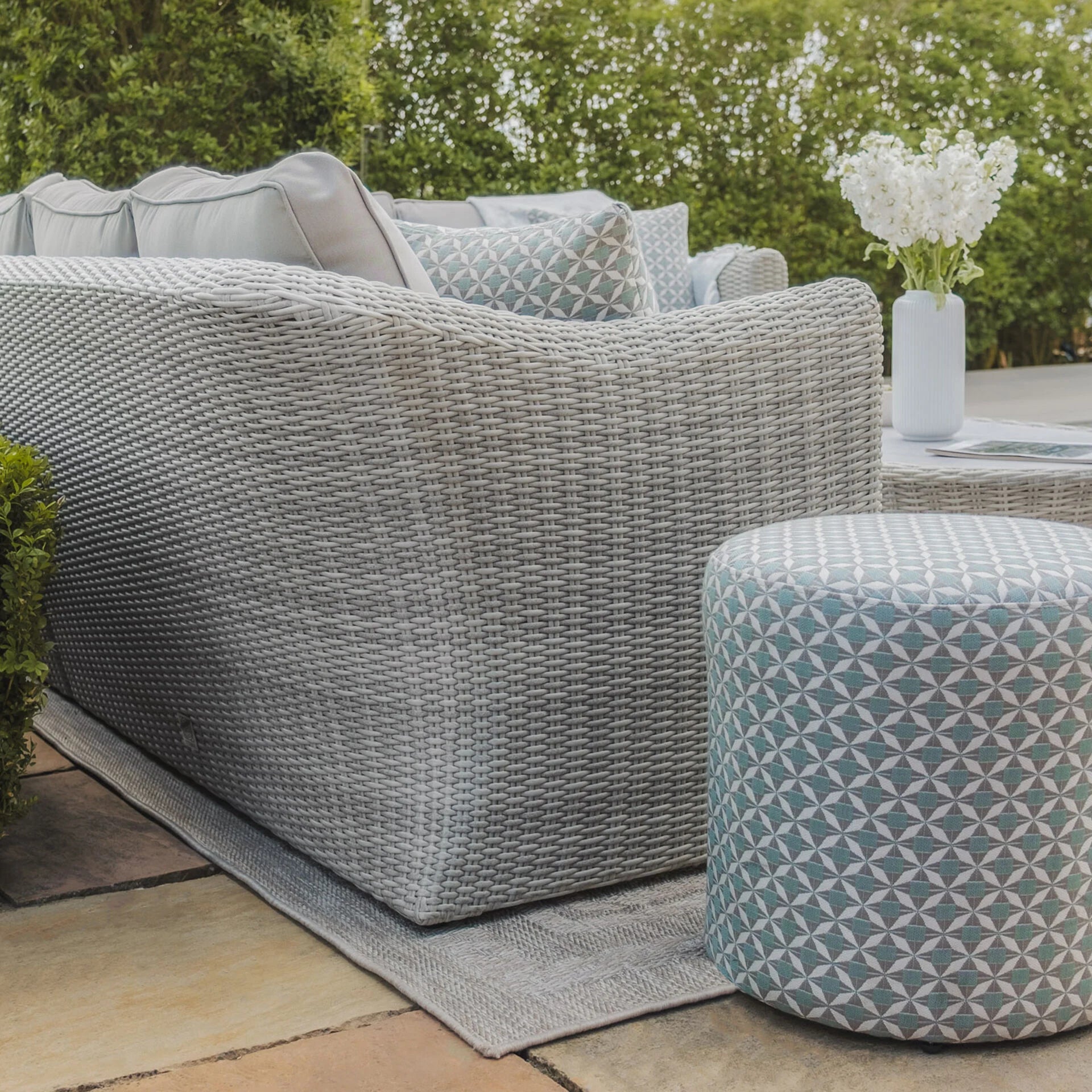 Oxford Small Corner Group with Armchair - Ceramic Glass