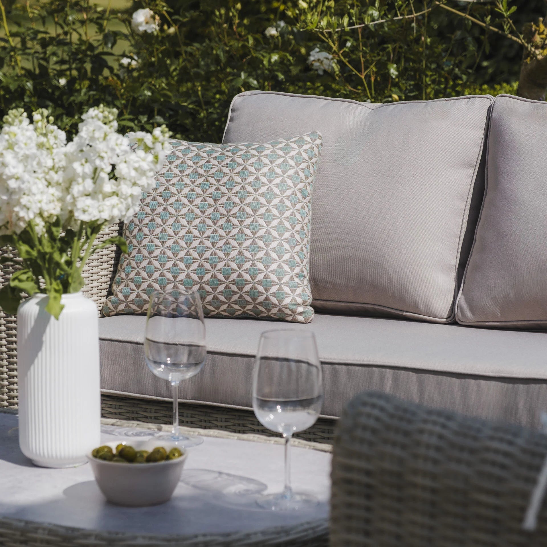 Oxford Small Corner Group with Armchair - Ceramic Glass