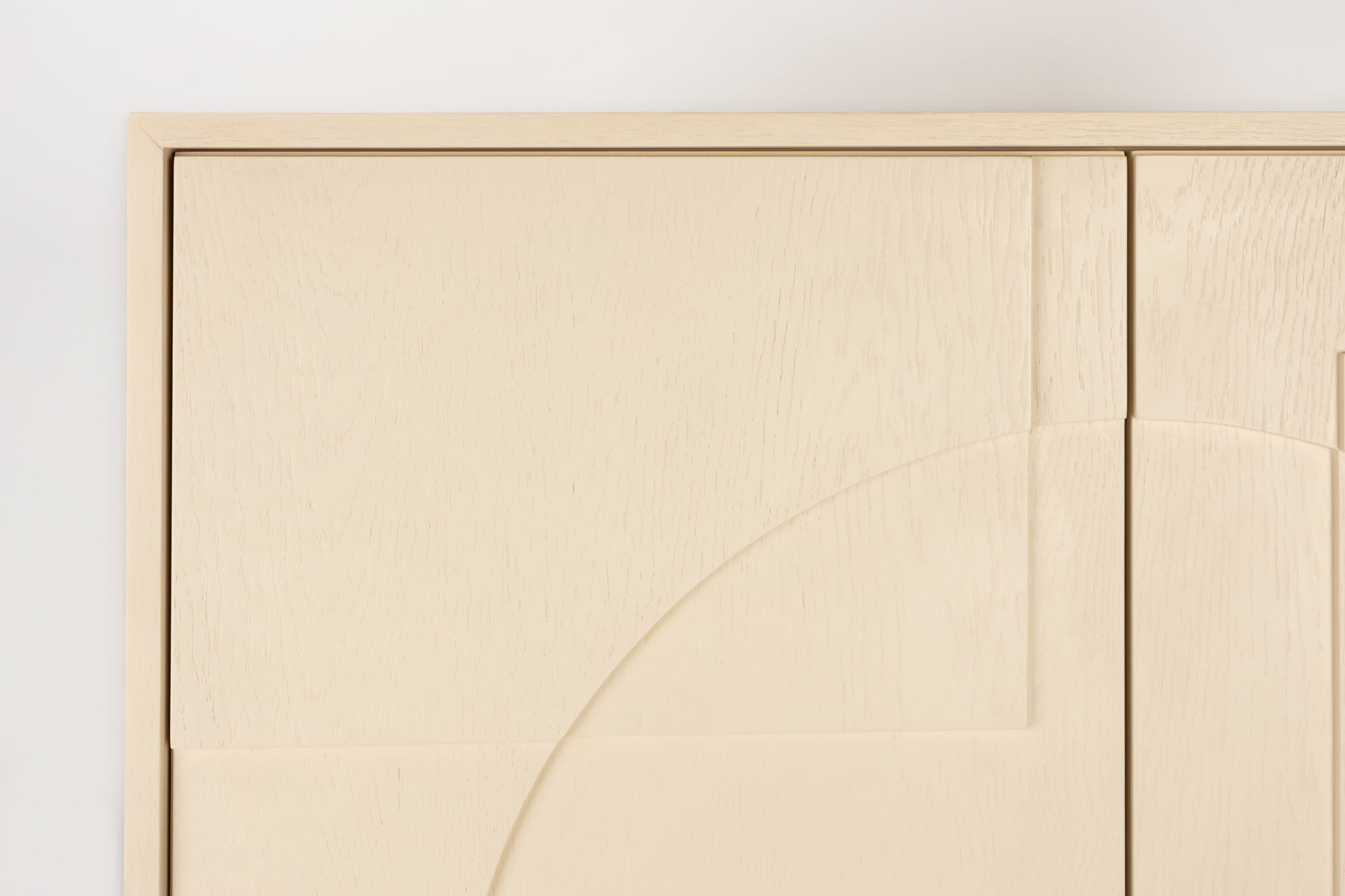 Zuiver Faces Natural Oak Wood Cabinet