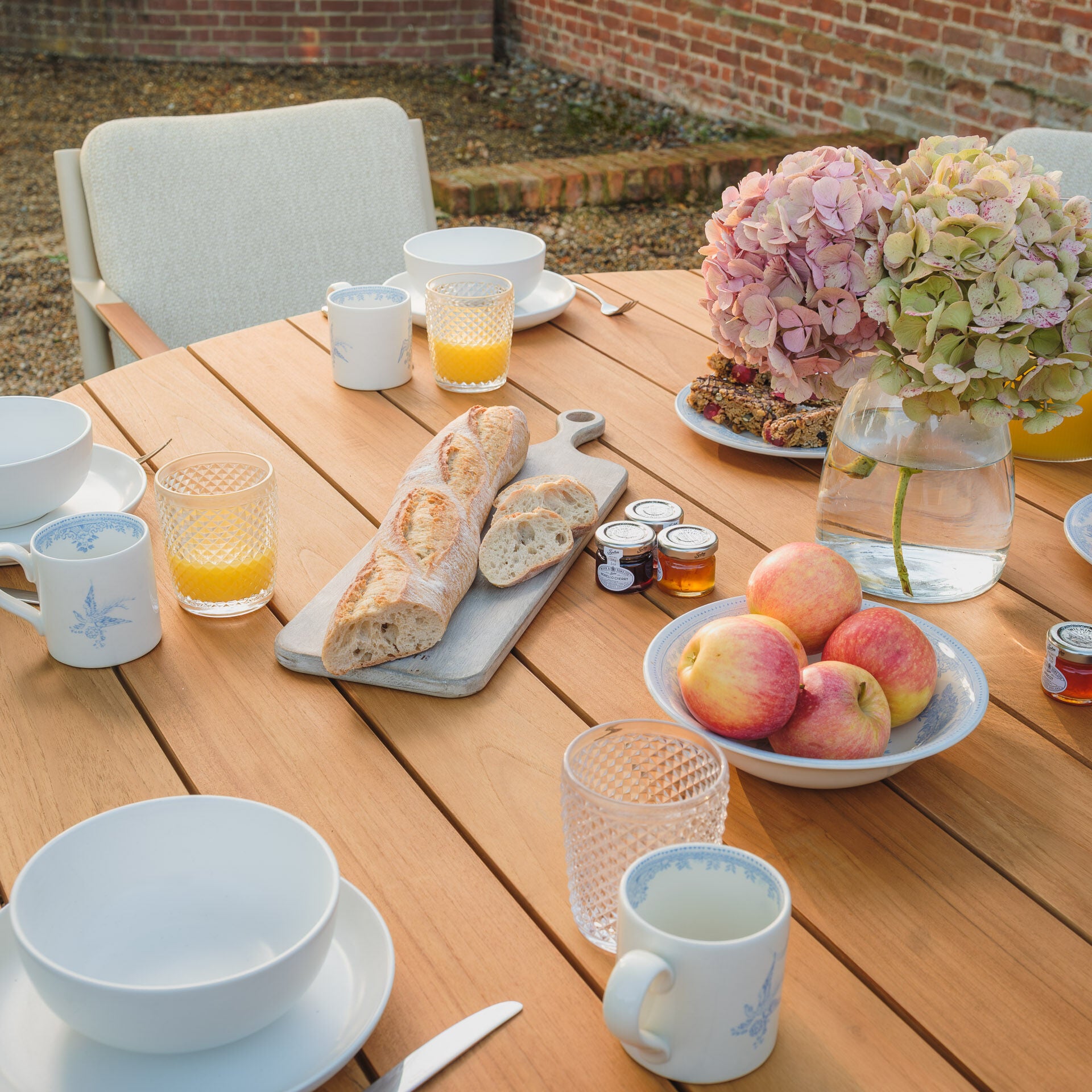 Sicily 160cm Round Table - Latte