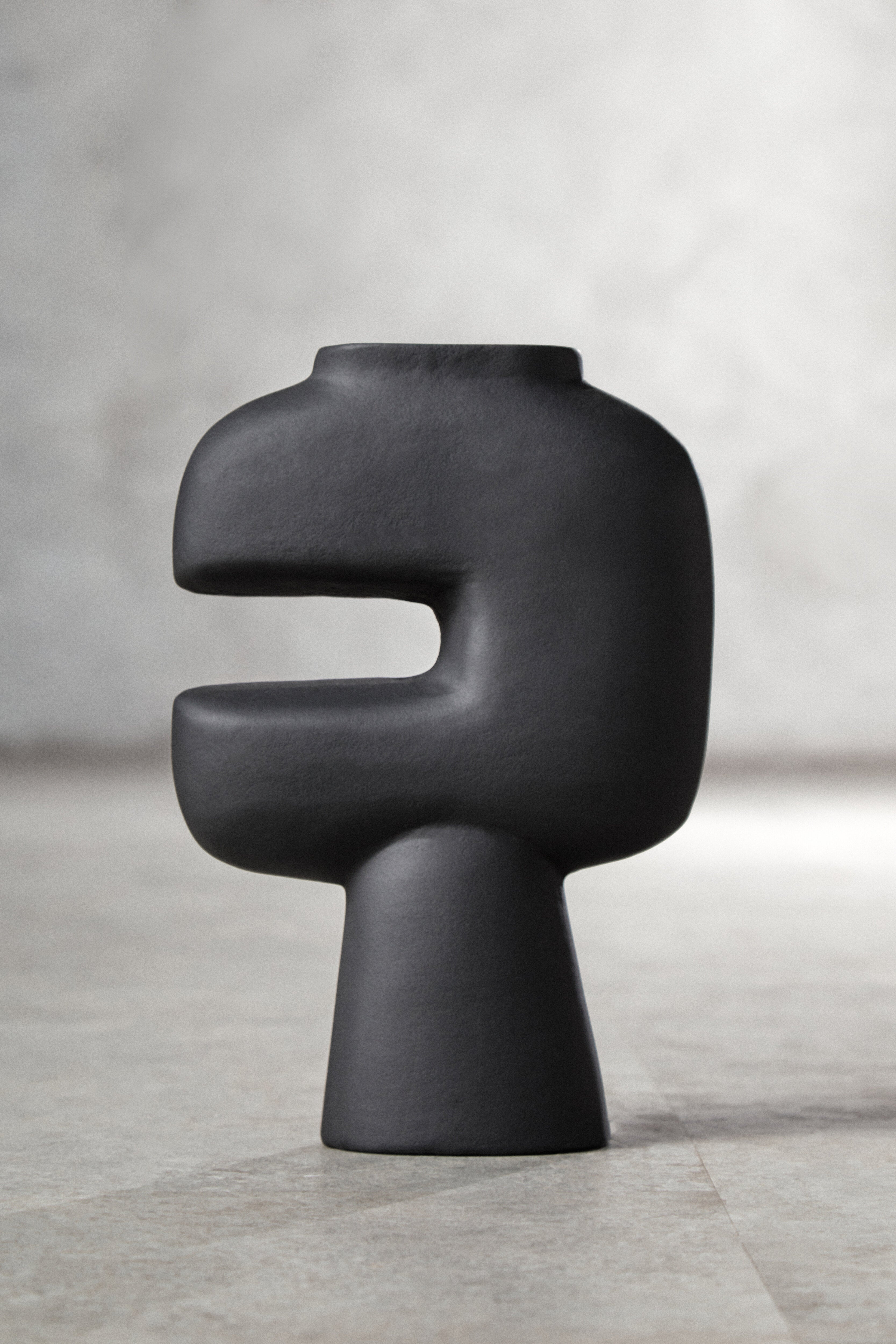 Toba Abstract Matte Black Vase | Small
