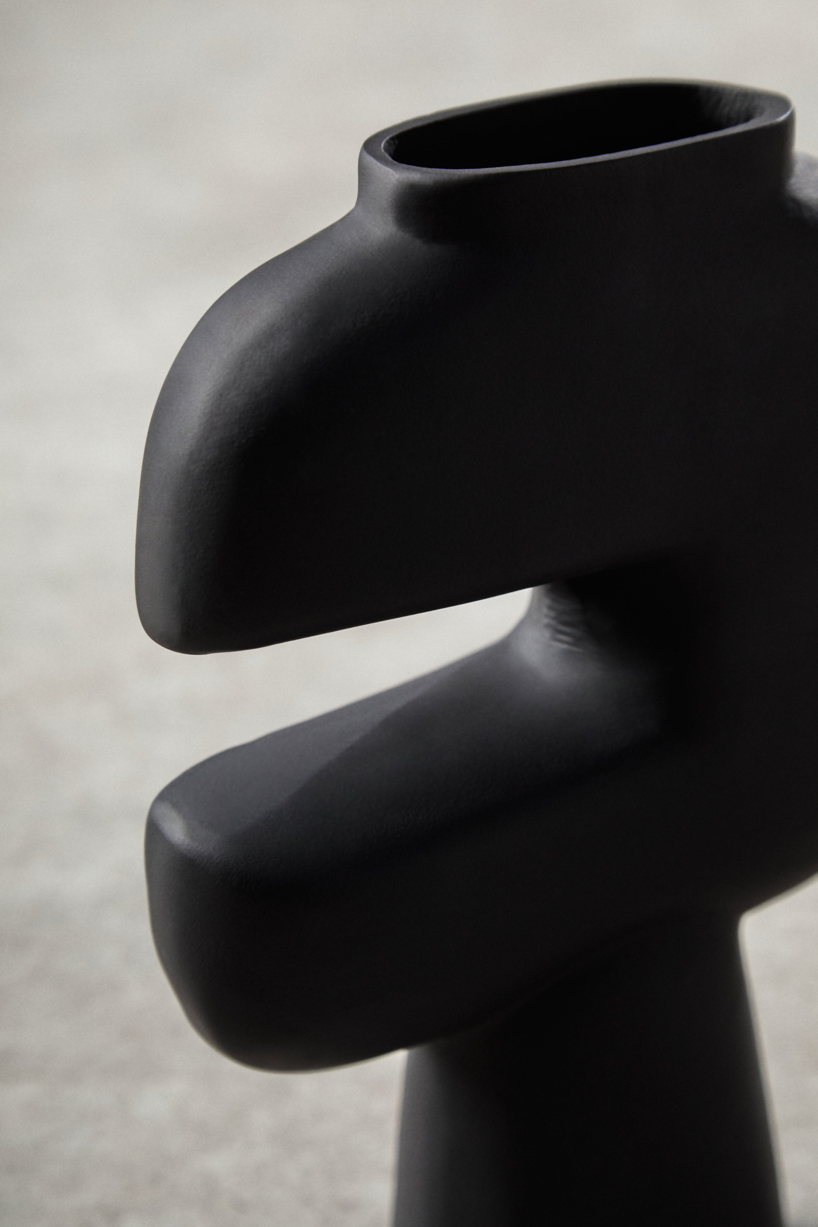Toba Abstract Matte Black Vase | Small