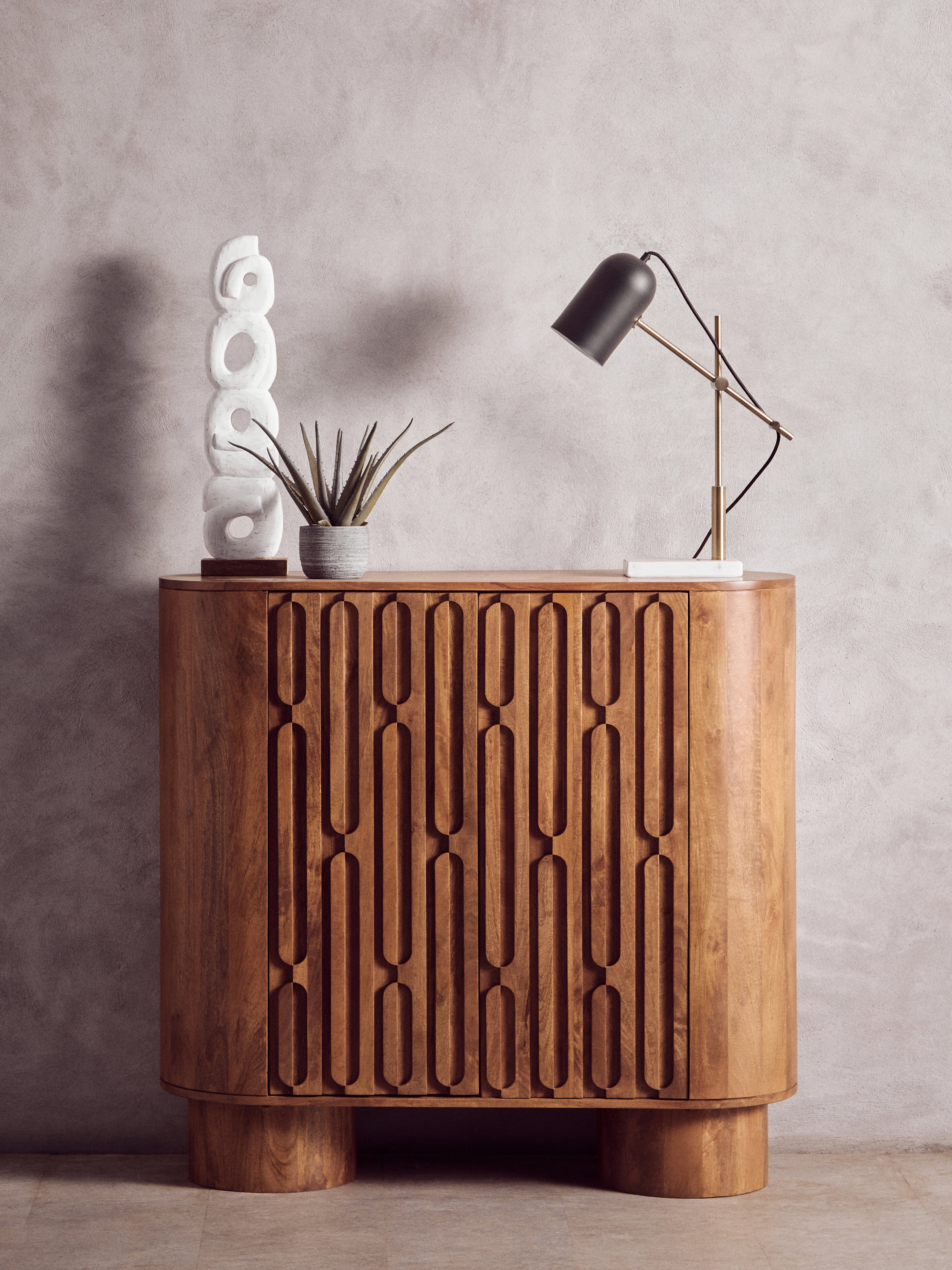 Osprey Rustic White Mango Wood Ring Sculpture