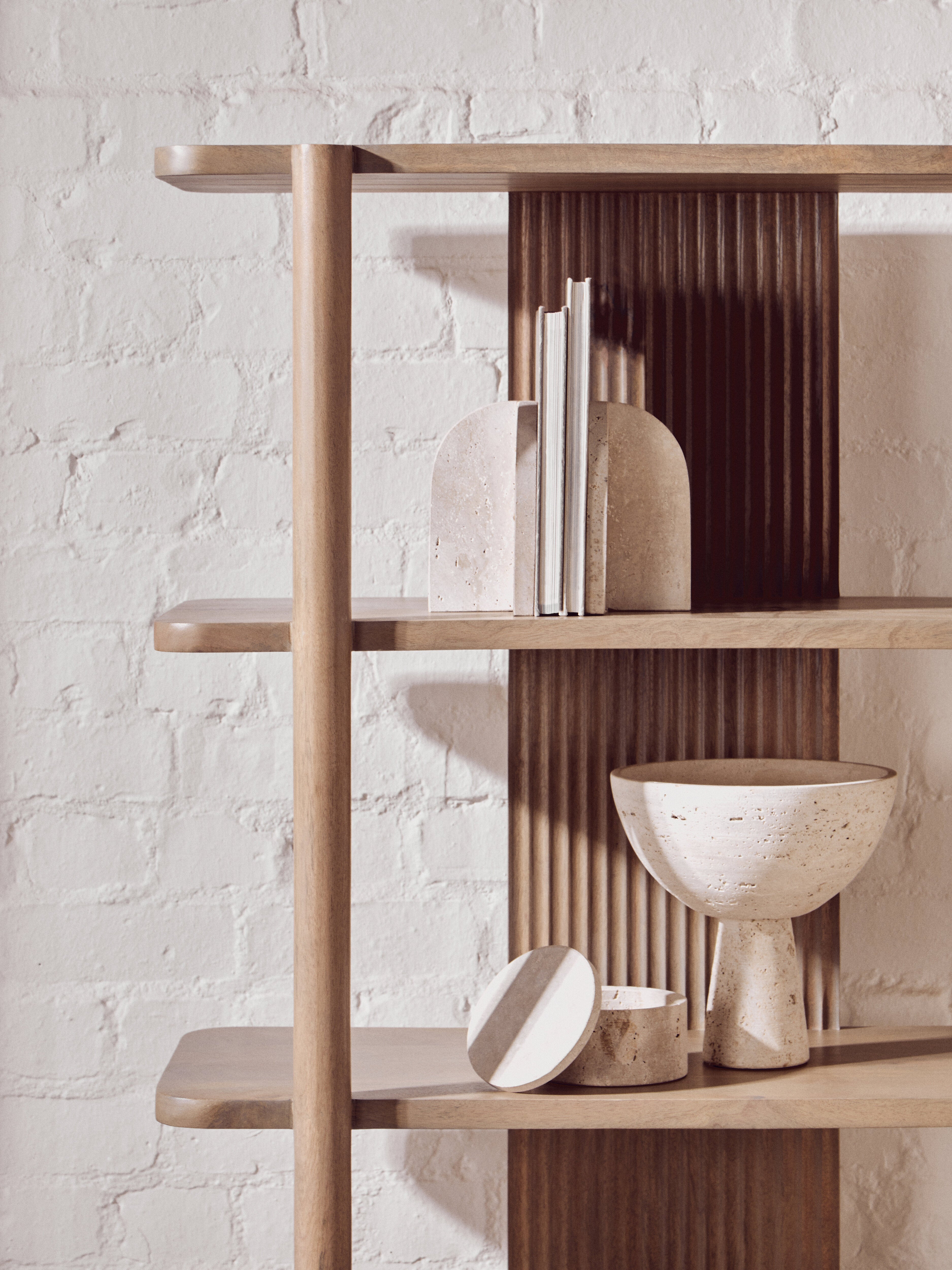 Kelda Grey Mango Wood Ridged Display Unit