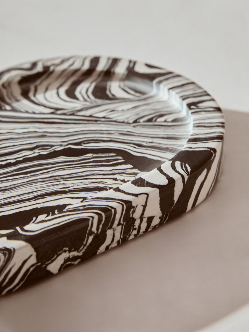 Clau Black & White Oval Marble Tray