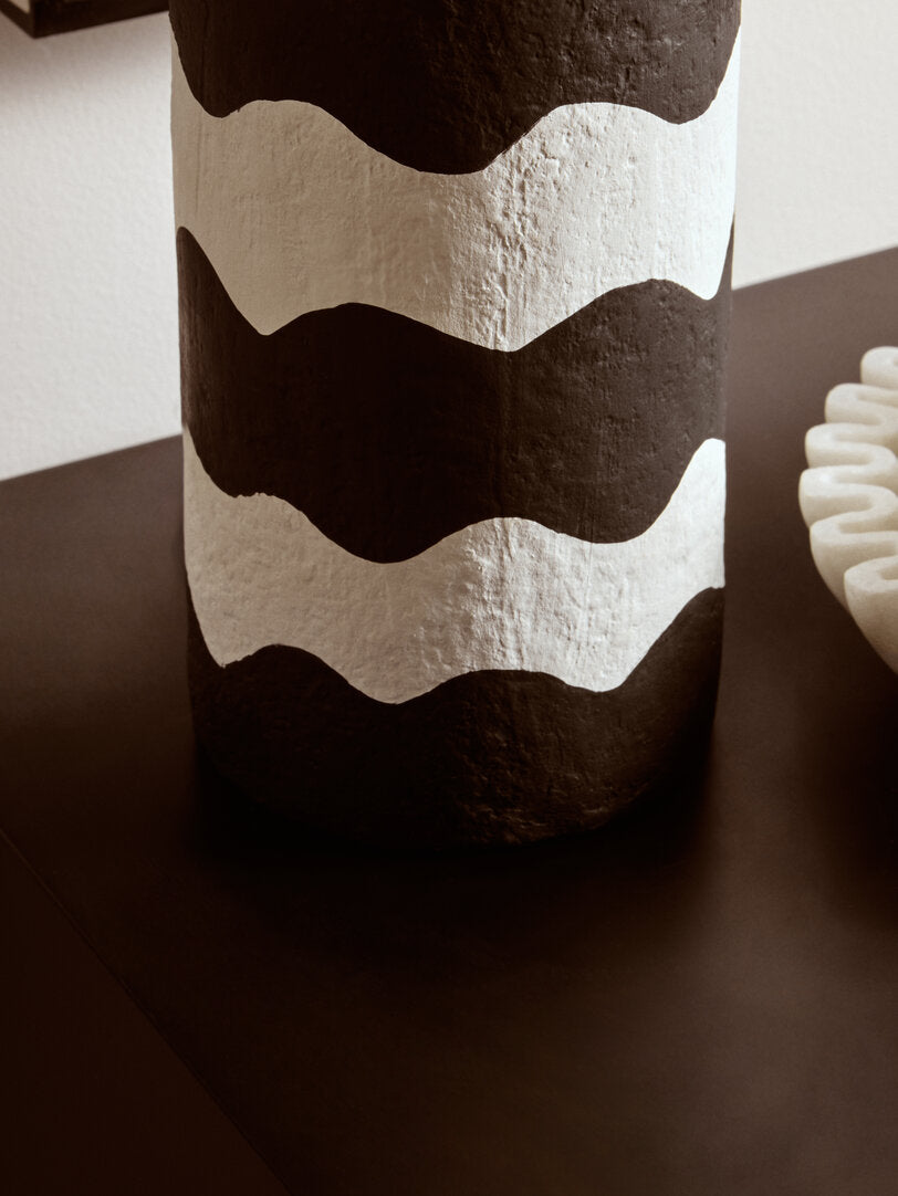 Carta Black & White Curved Stripe Papier Mache Table Lamp