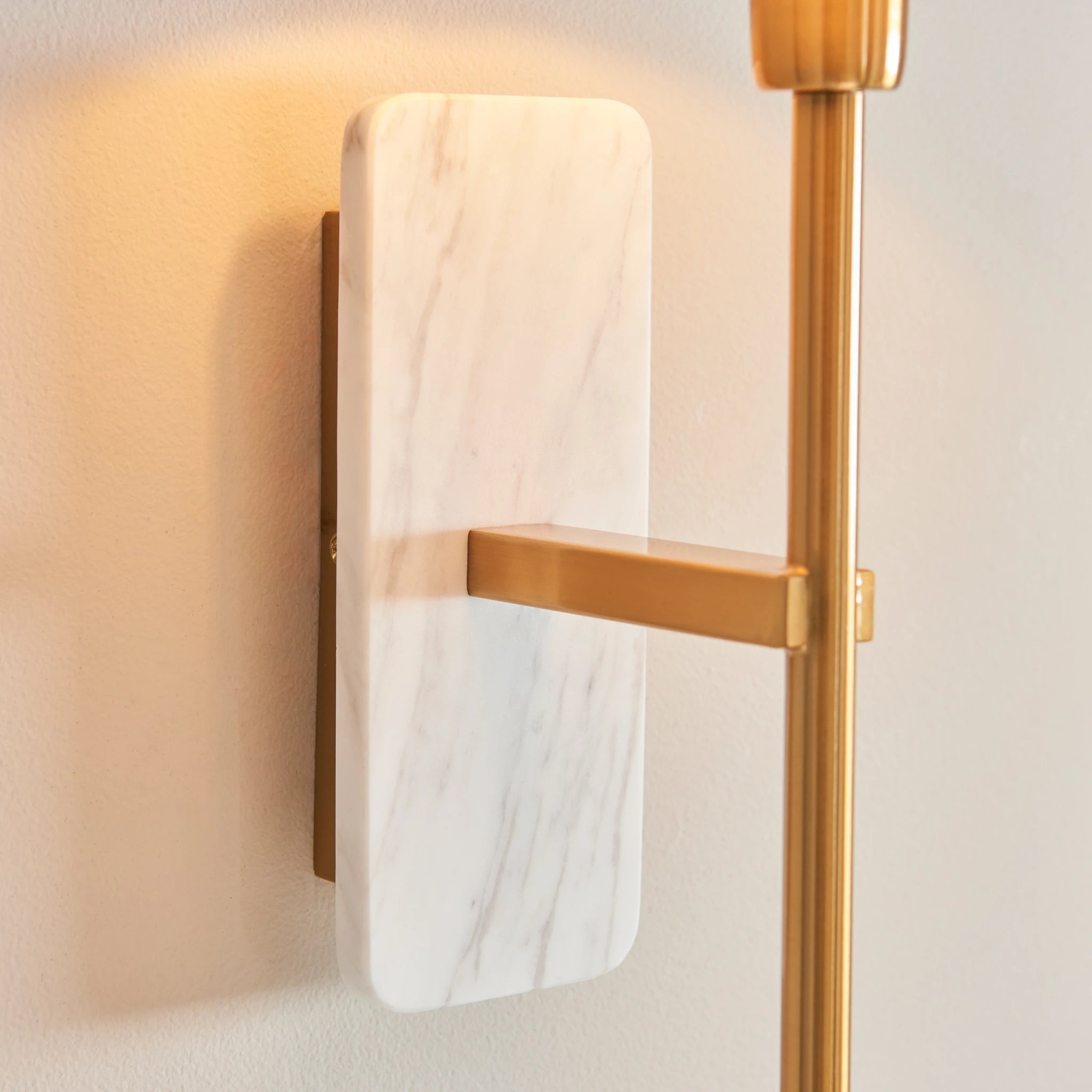 Pietrana White Volakas Marble Wall Light