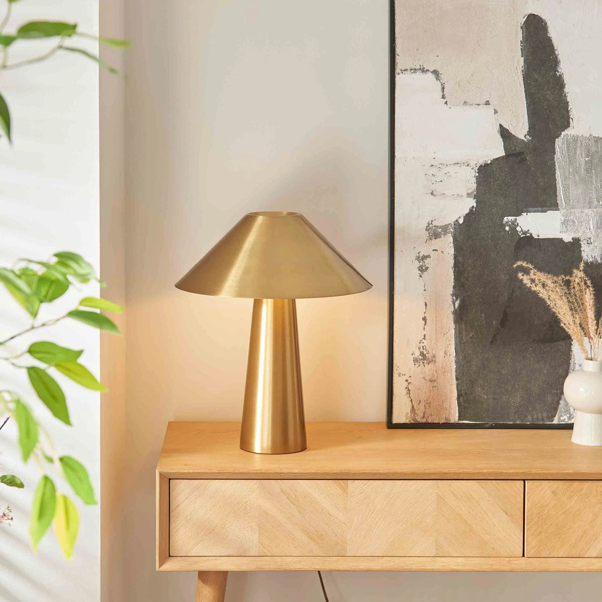 Amberfields Brushed Aged Brass Table Lamp