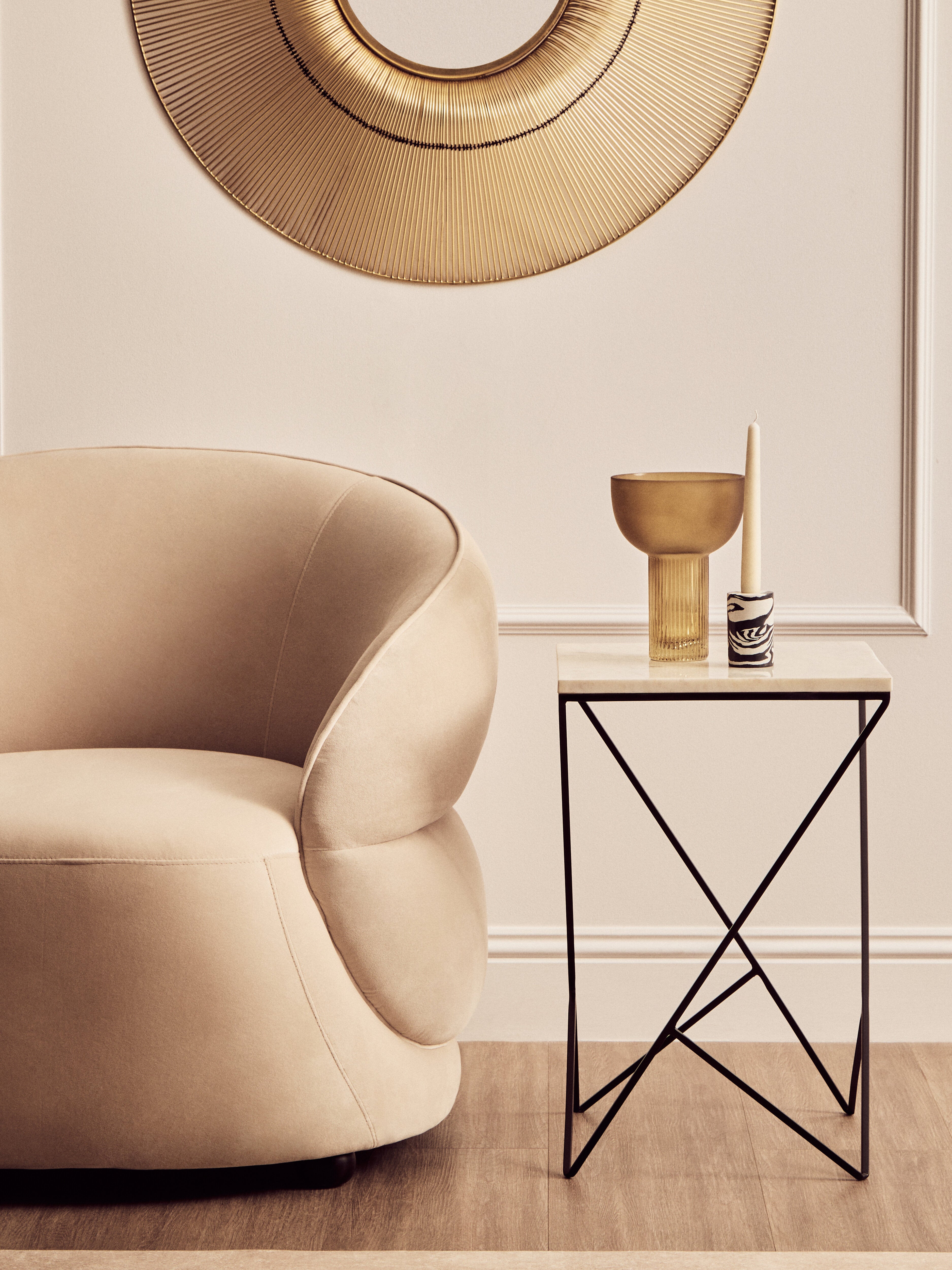 Solanto Round Travertine Top Coffee Table | Small