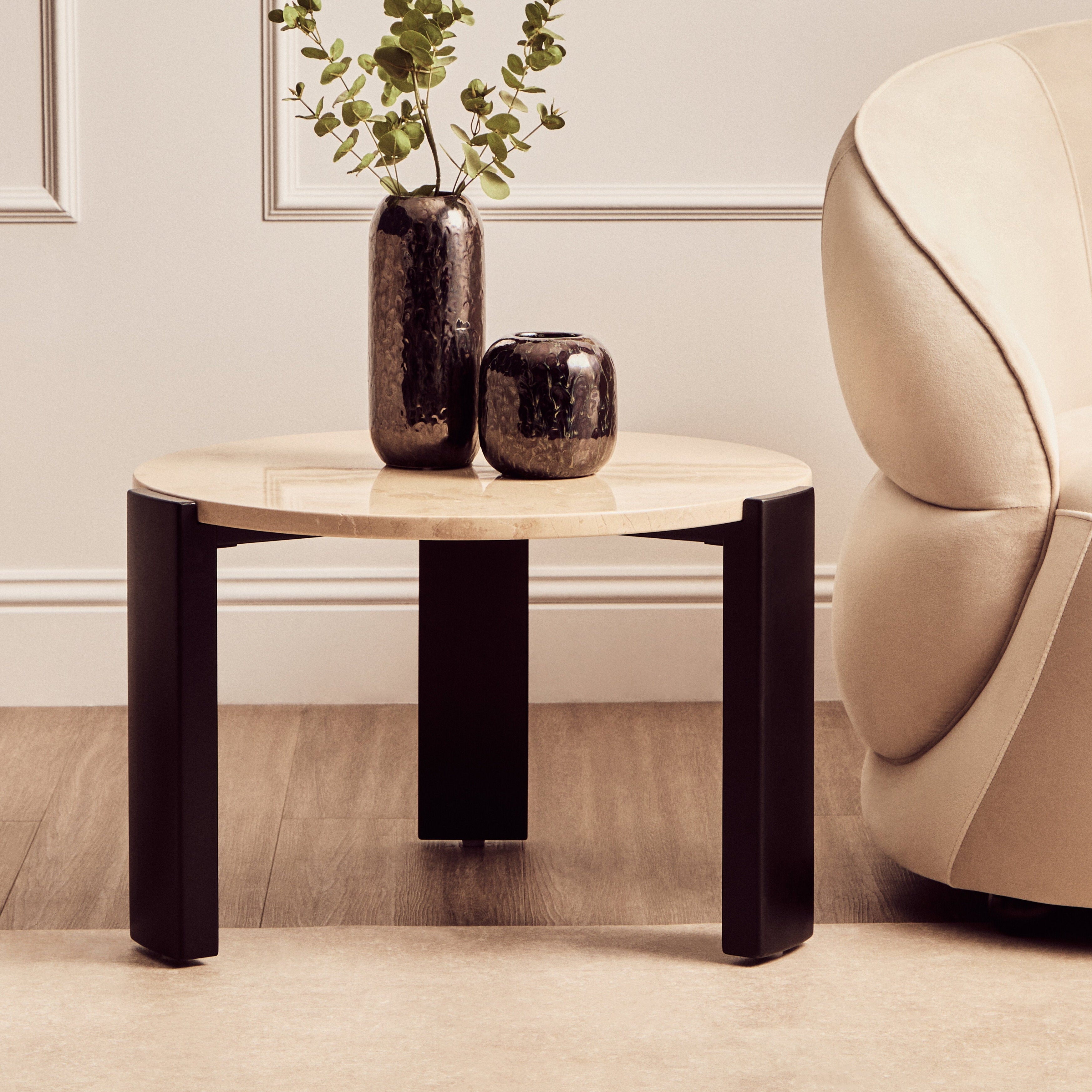 Solanto Round Travertine Top Coffee Table | Small