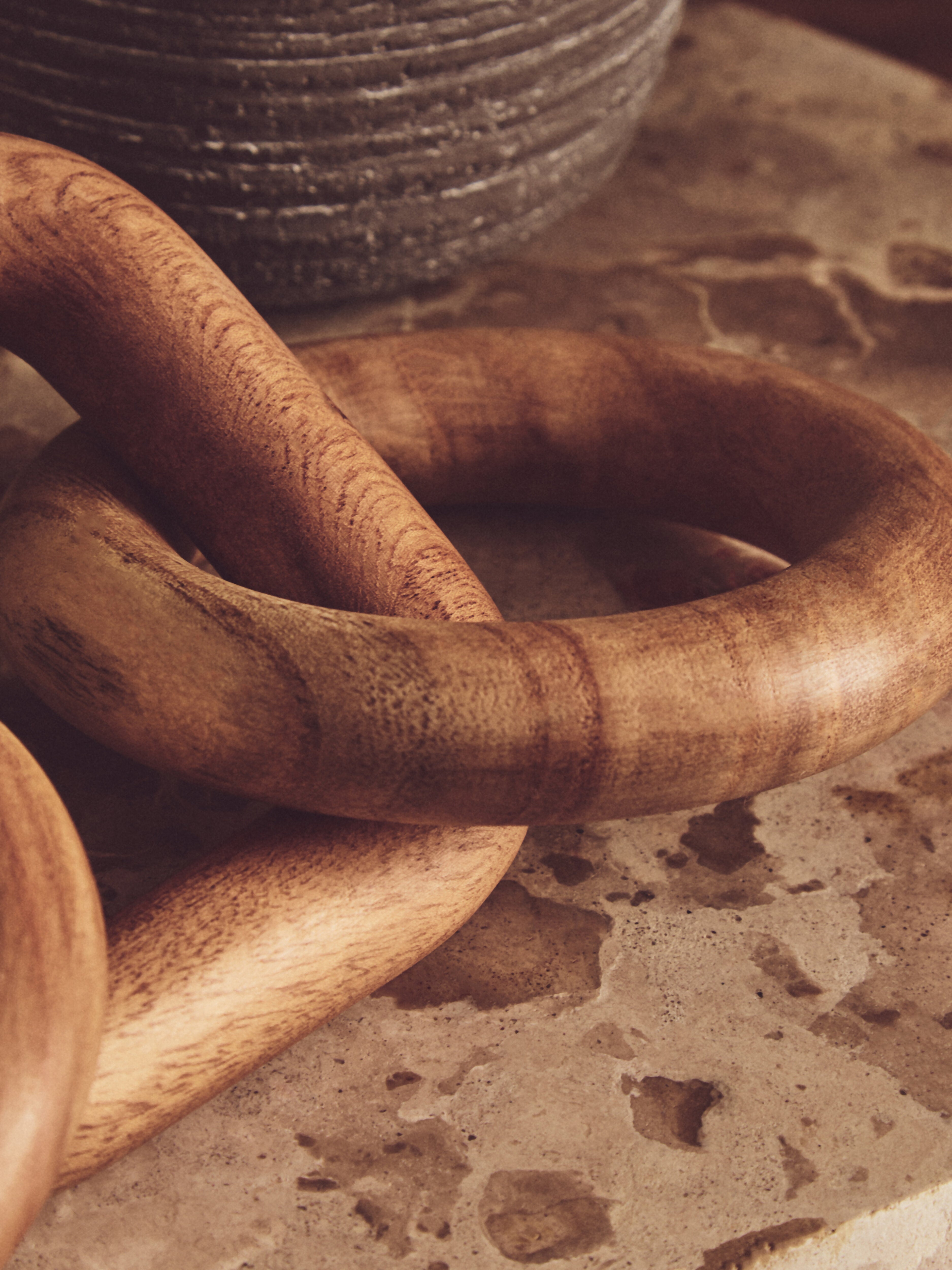 Karna 5 Link Natural Wood Chain Sculpture