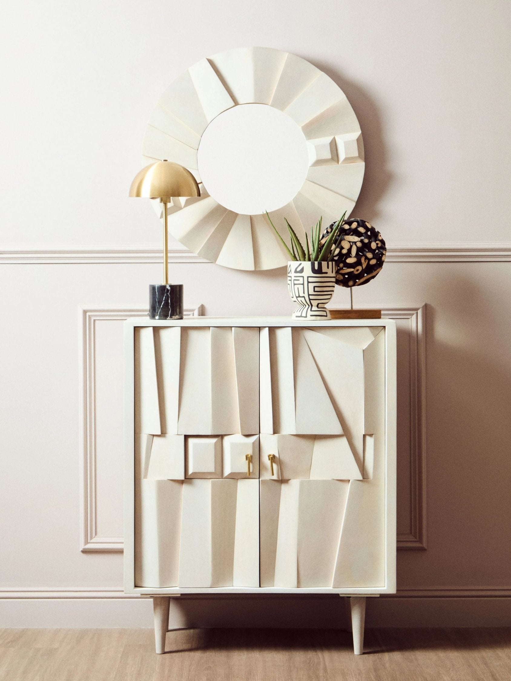 Harlow 2 Door Whitewash Mango Wood Abstract Cabinet