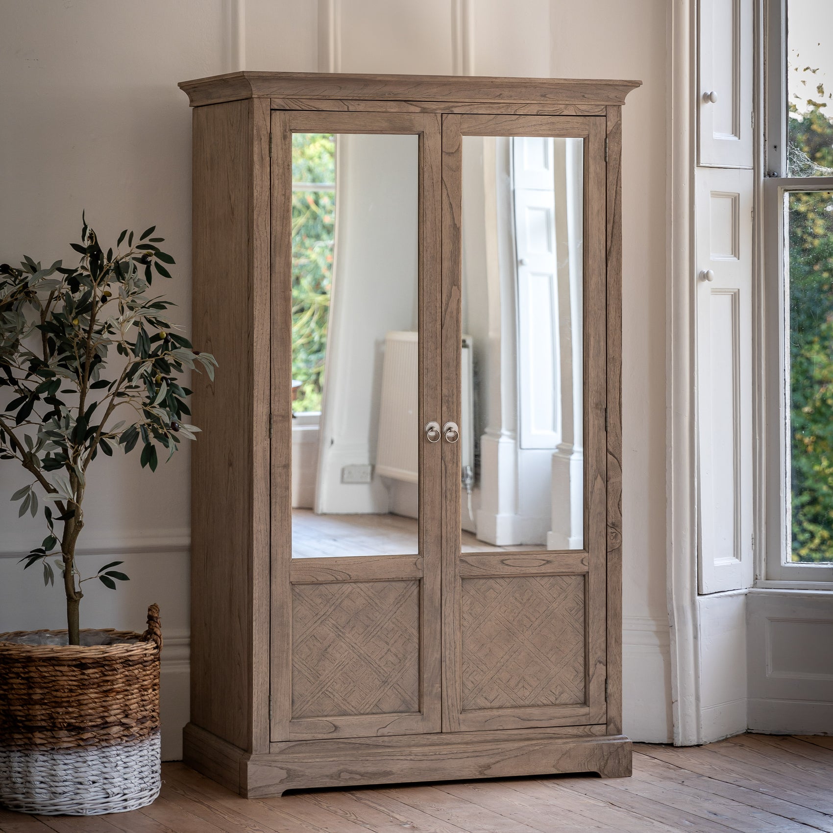 Tobago Aged Mindy Wood Mirrored Double Wardrobe