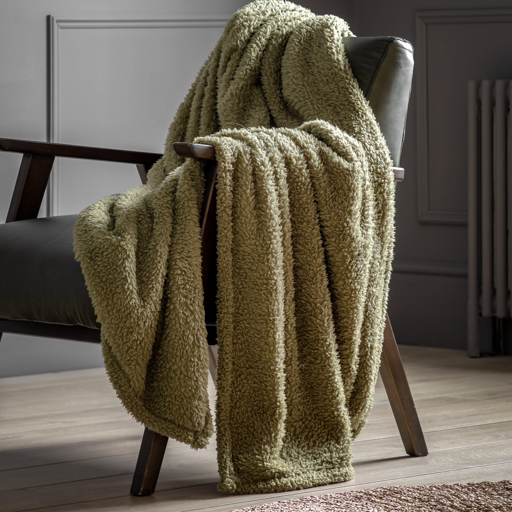 Cudella Teddy Olive Green Fleece Throw