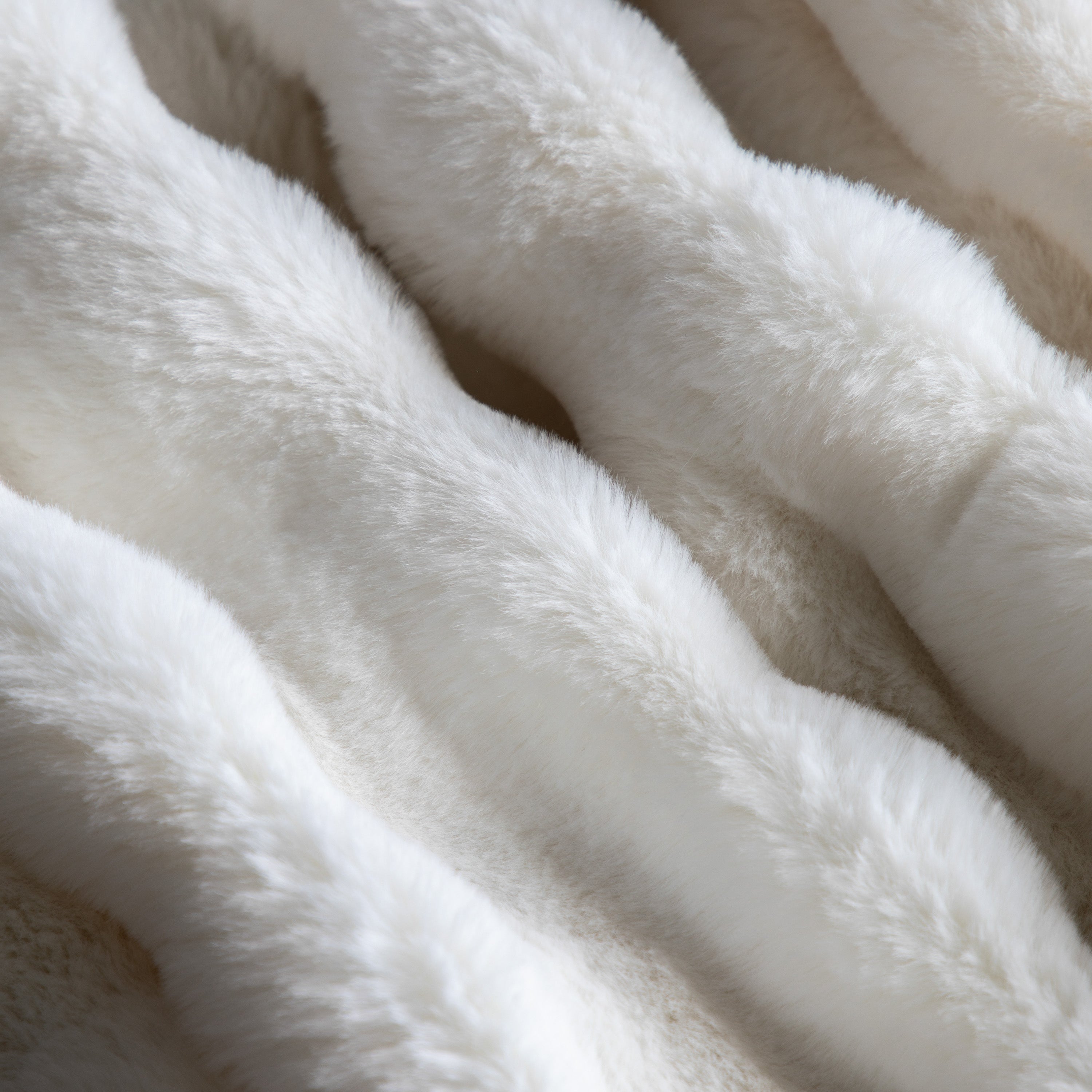 Marshmallow Rabbit Faux Fur Cream Throw | Large