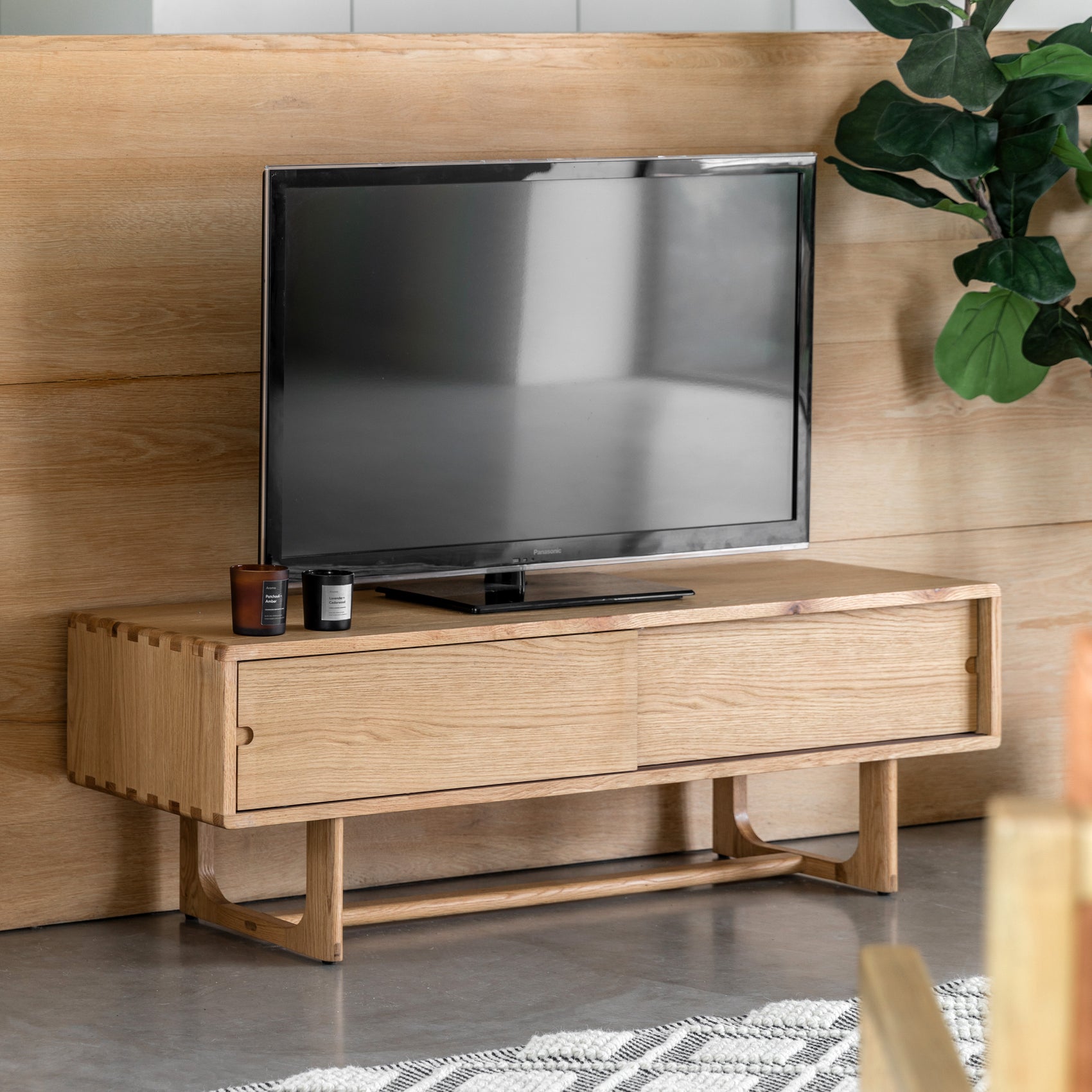 Novu Carved Natural Oak Wood TV Unit