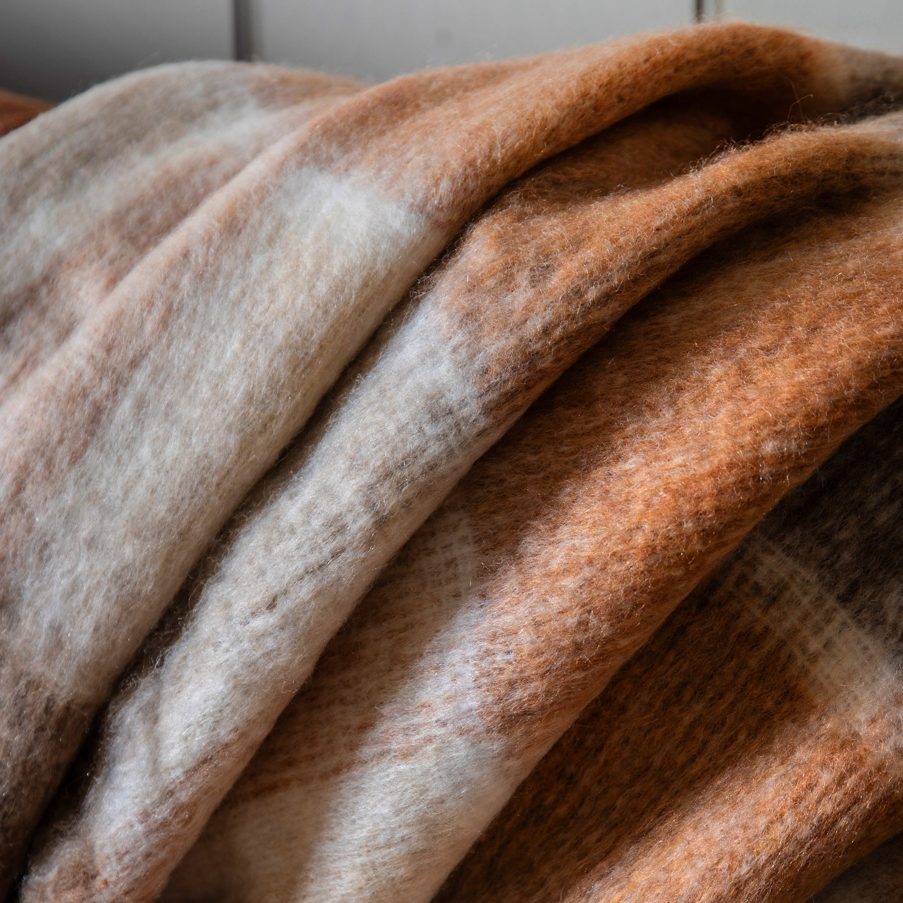 Check Woven Mohair Cream & Rust Throw