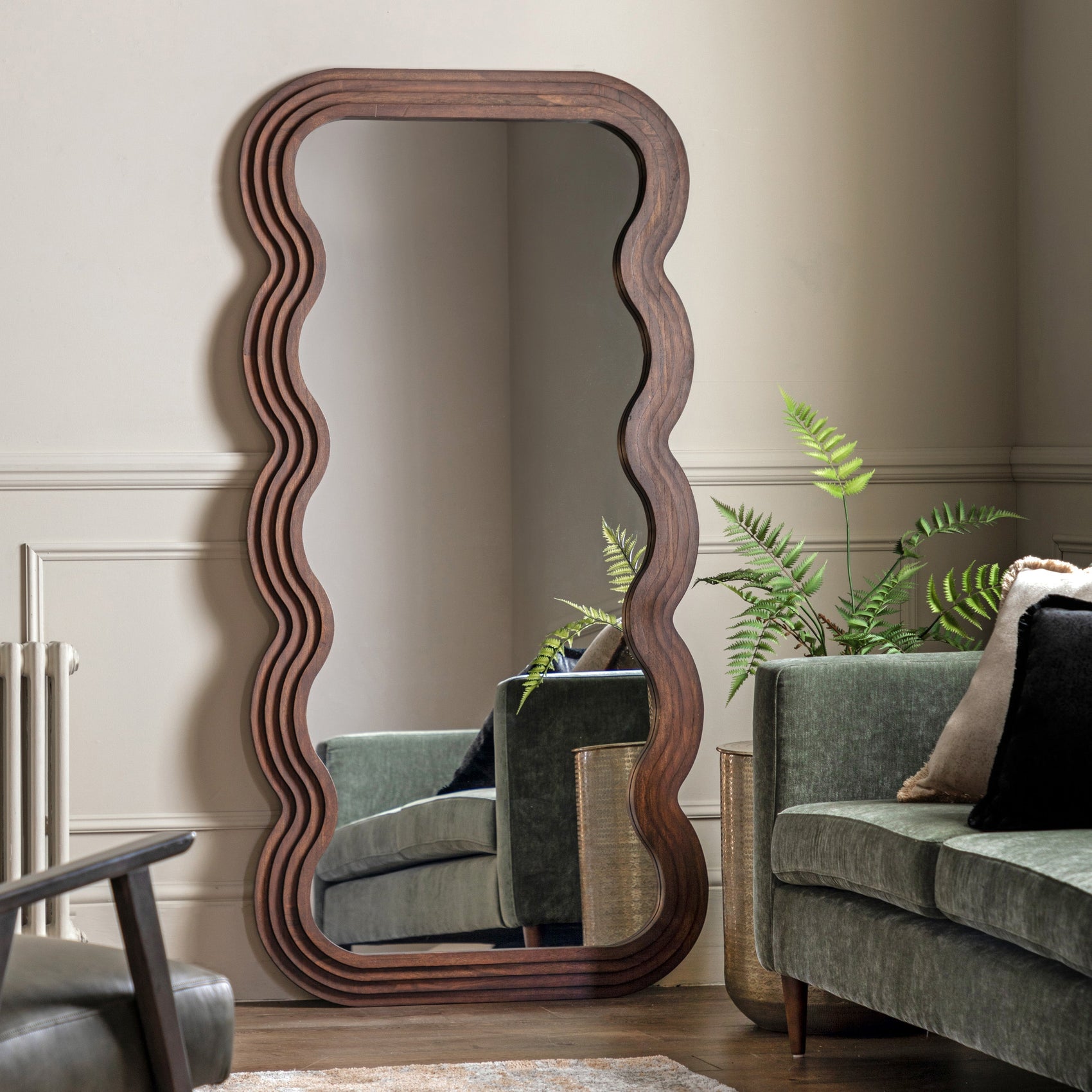 Nebo Wavy Warm Brown Full Length Leaner Mirror