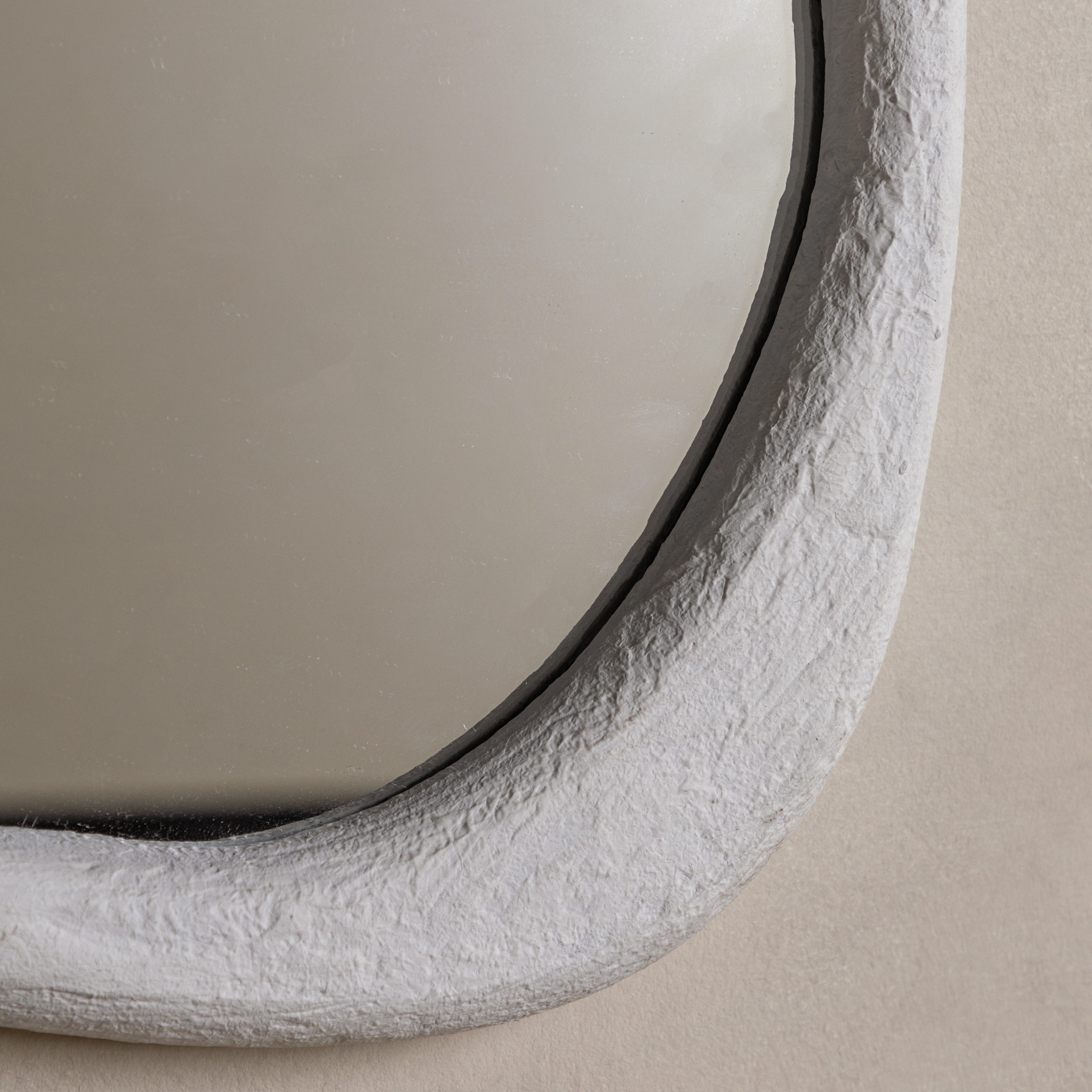 Amalfi White Pebble Wall Mirror 1