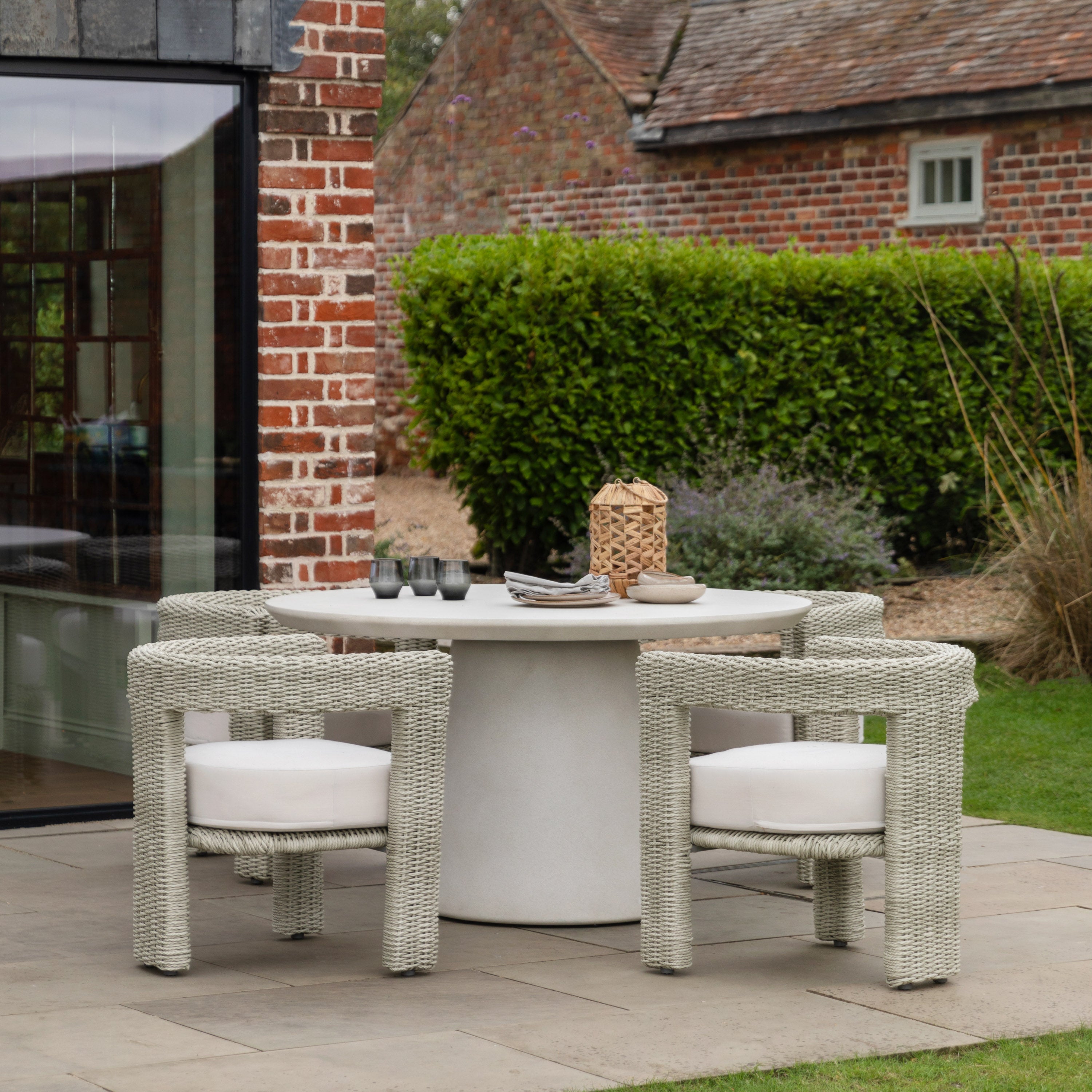 Florence Concrete Round Dining Table
