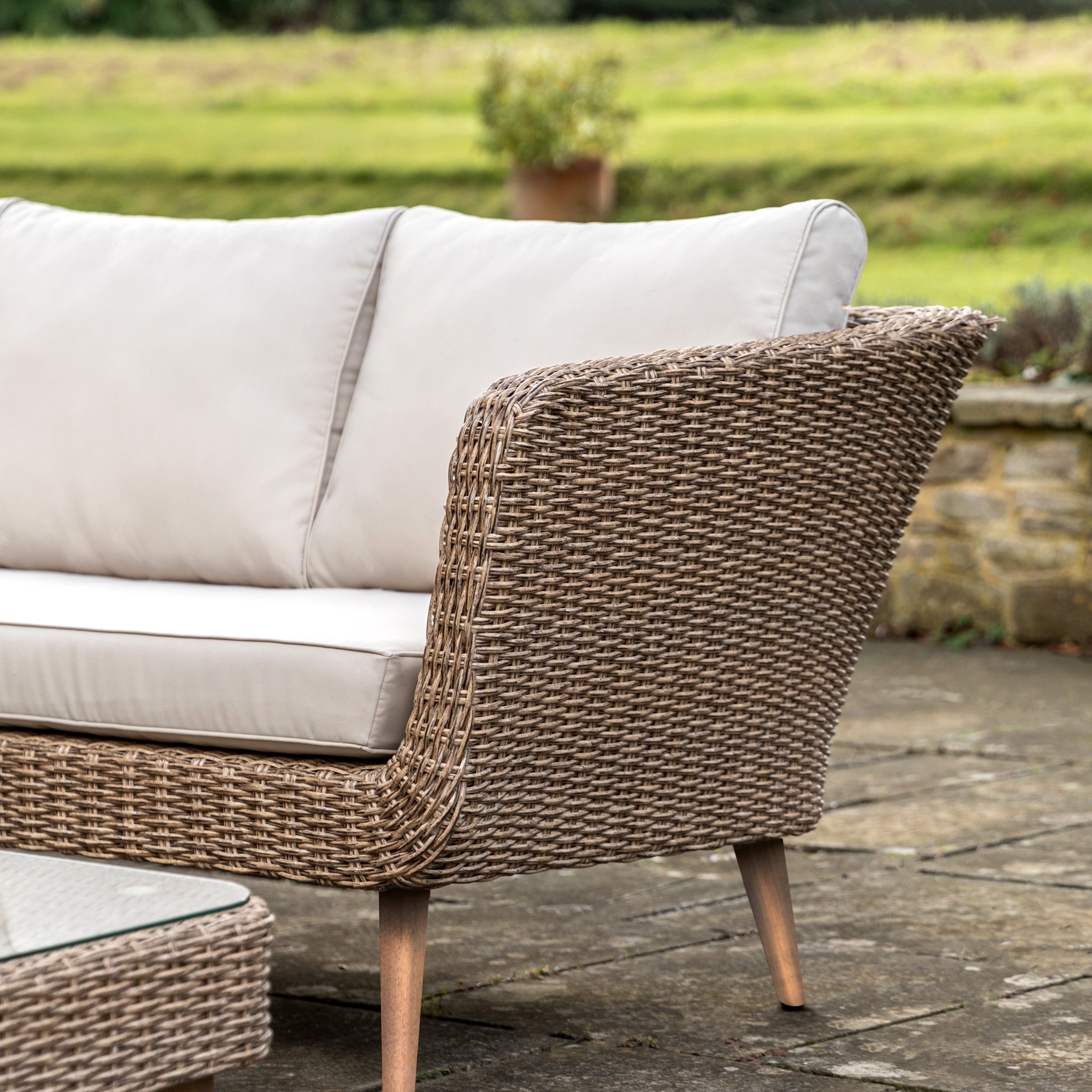 Punta Neutral Rattan Outdoor Corner Lounge Set