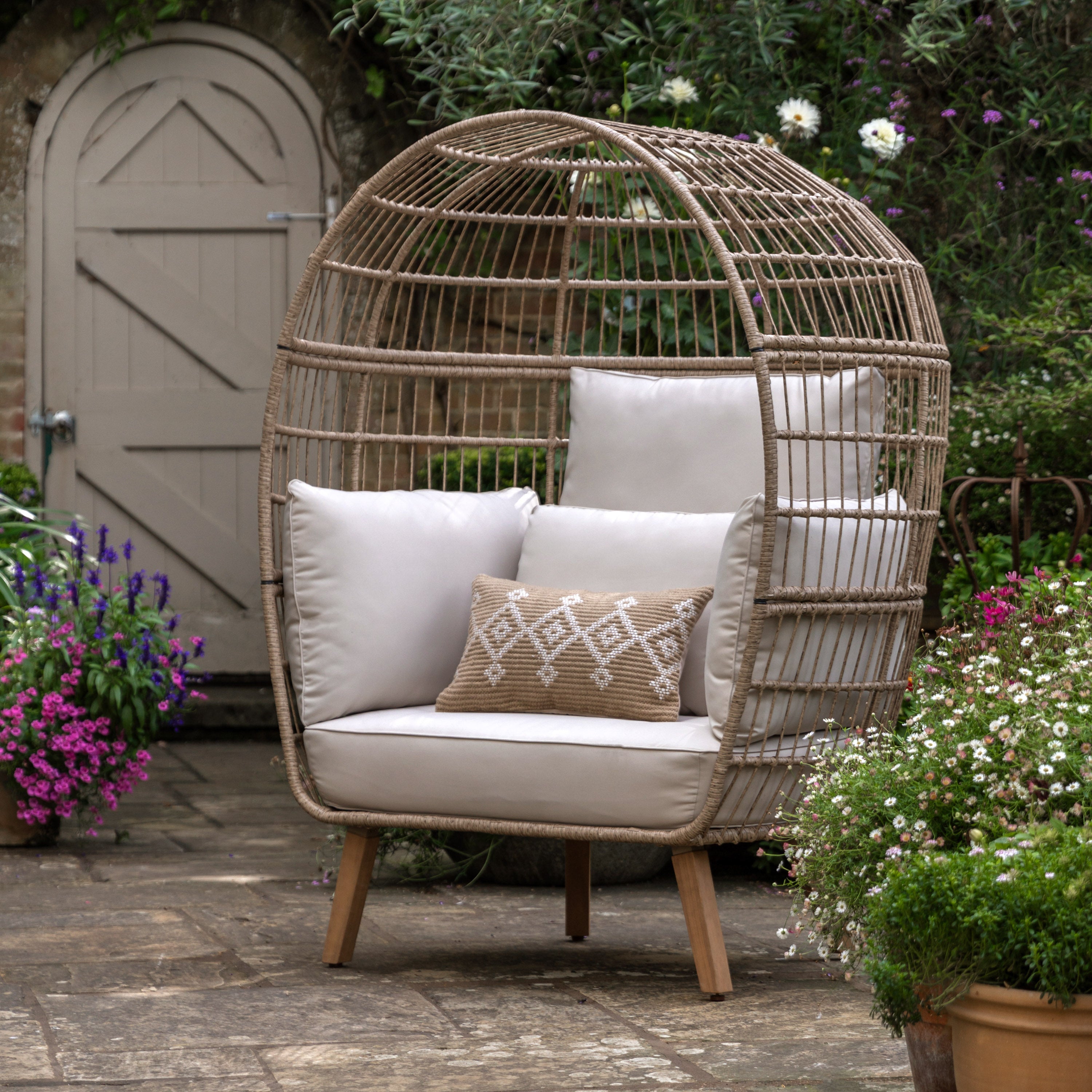 Punta Neutral Wicker Egg Chair