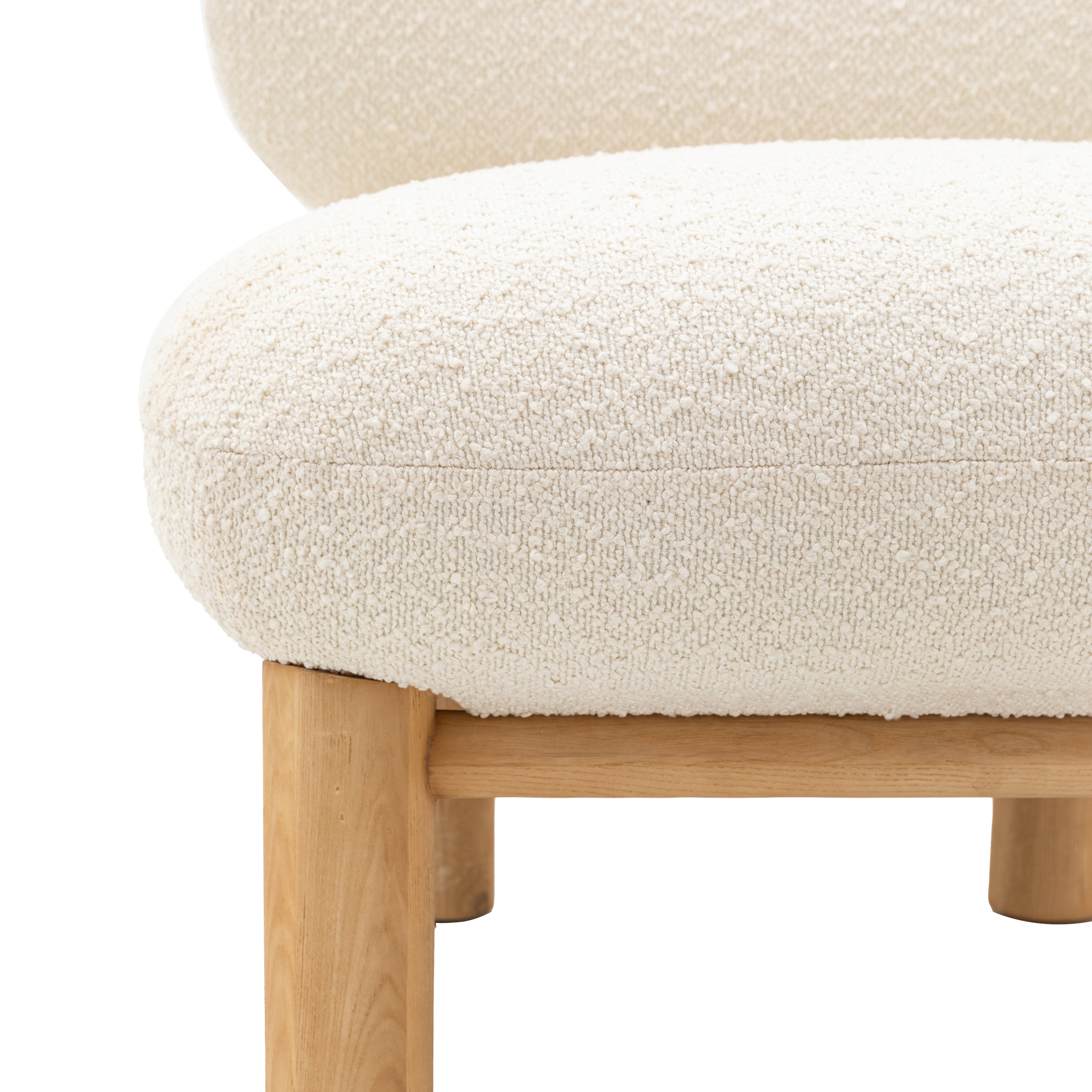 Kubbe Vanilla White Boucle Chair