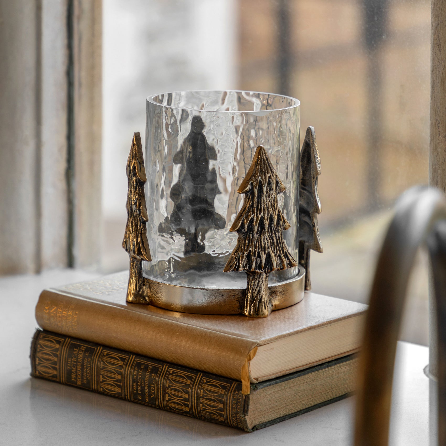 Xmas Tree Hurricane Antique Gold