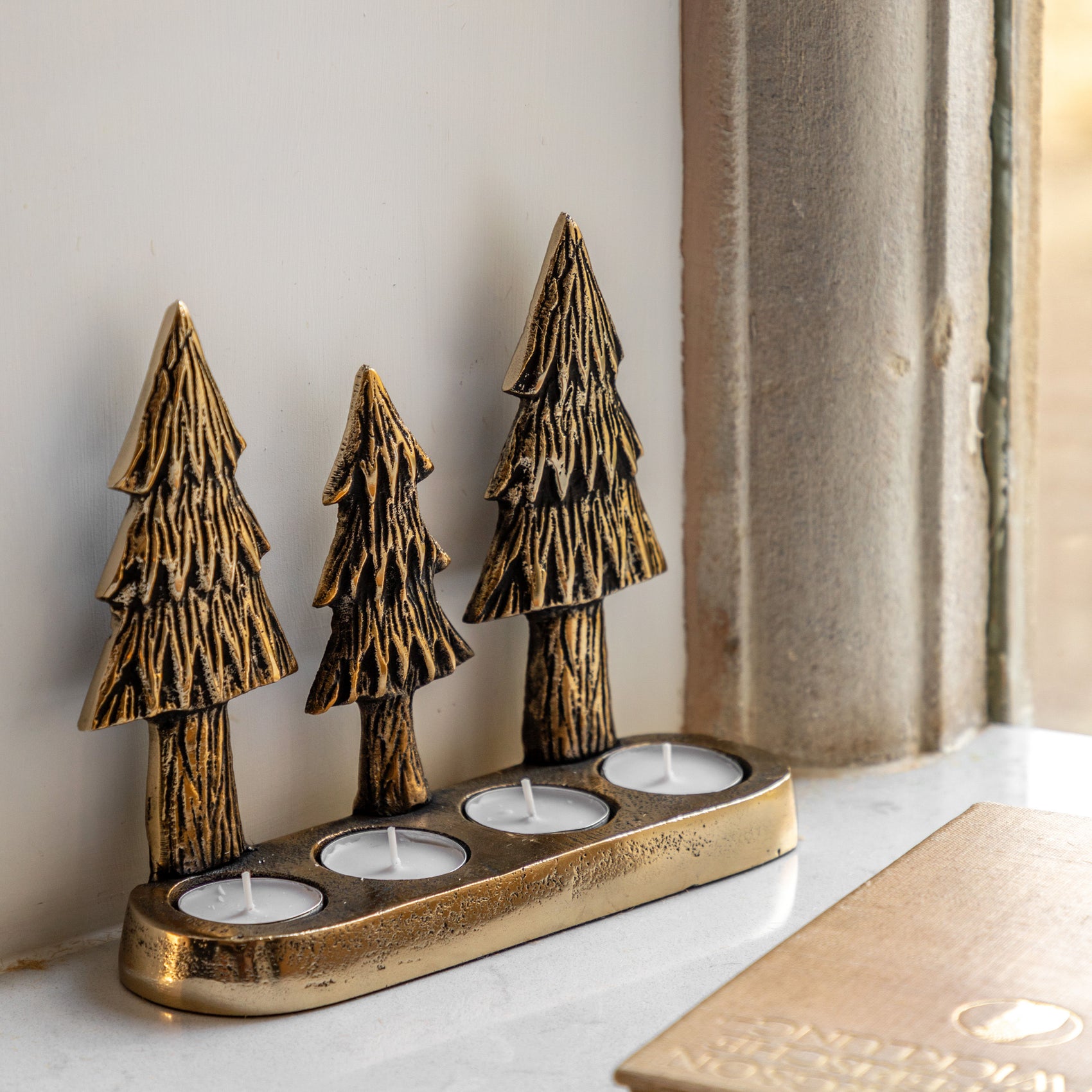 Fernbrook Xmas Tree Tealight Holder Gold