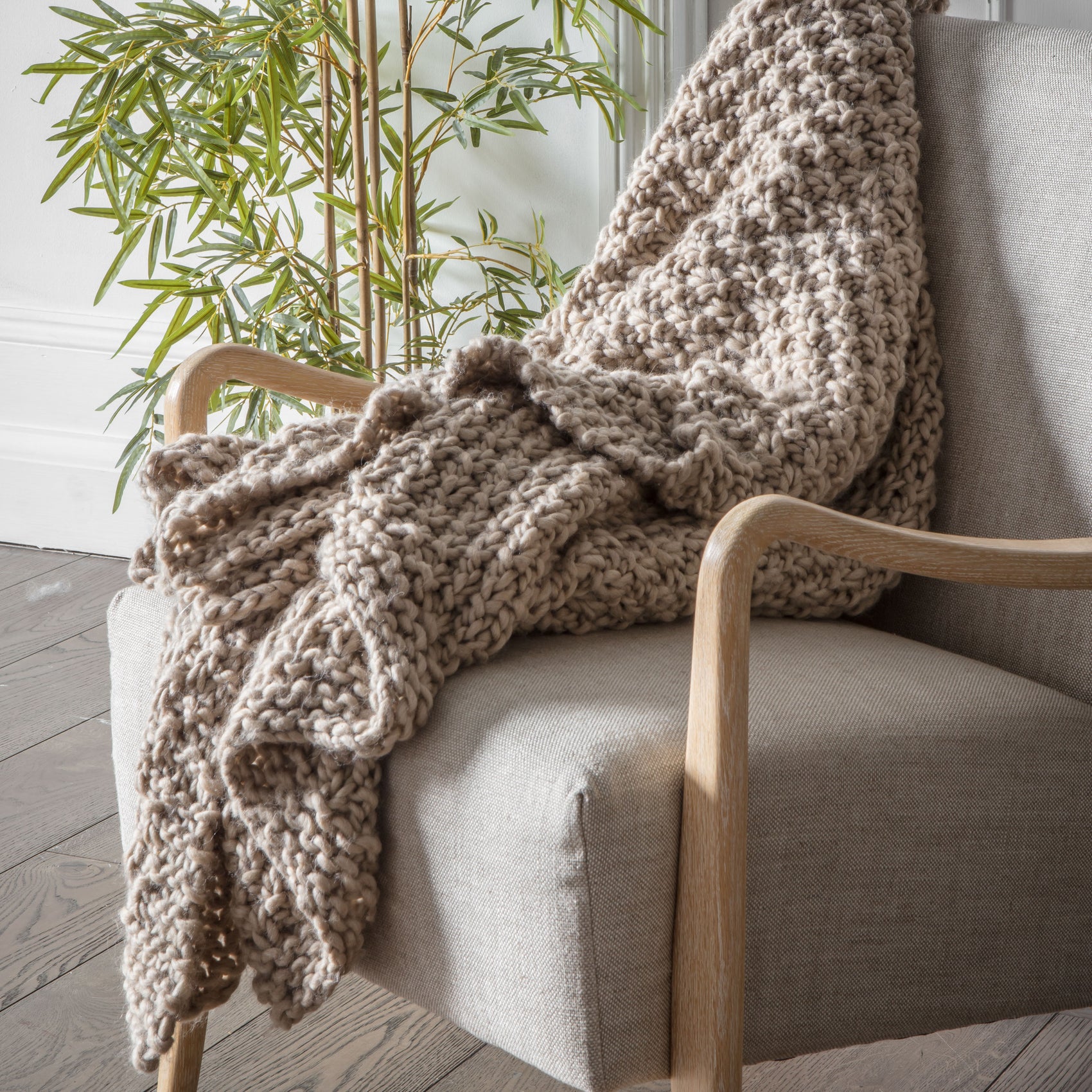 Mayfield Chunky Knitted Oatmeal Throw