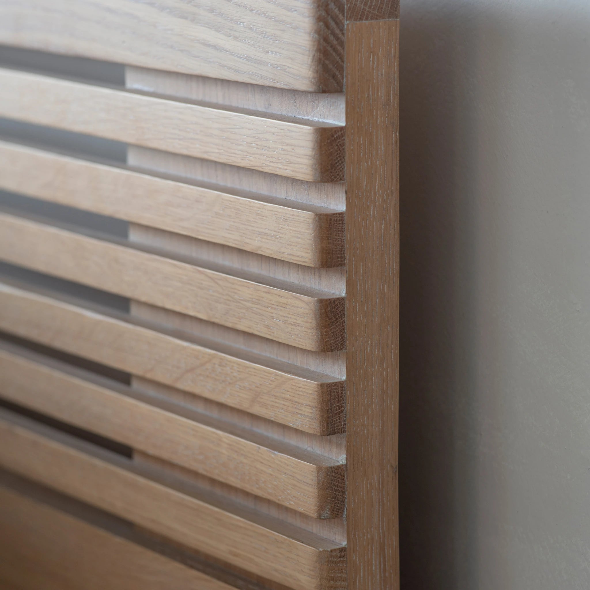 Omoto Oak Wood King Size Bed