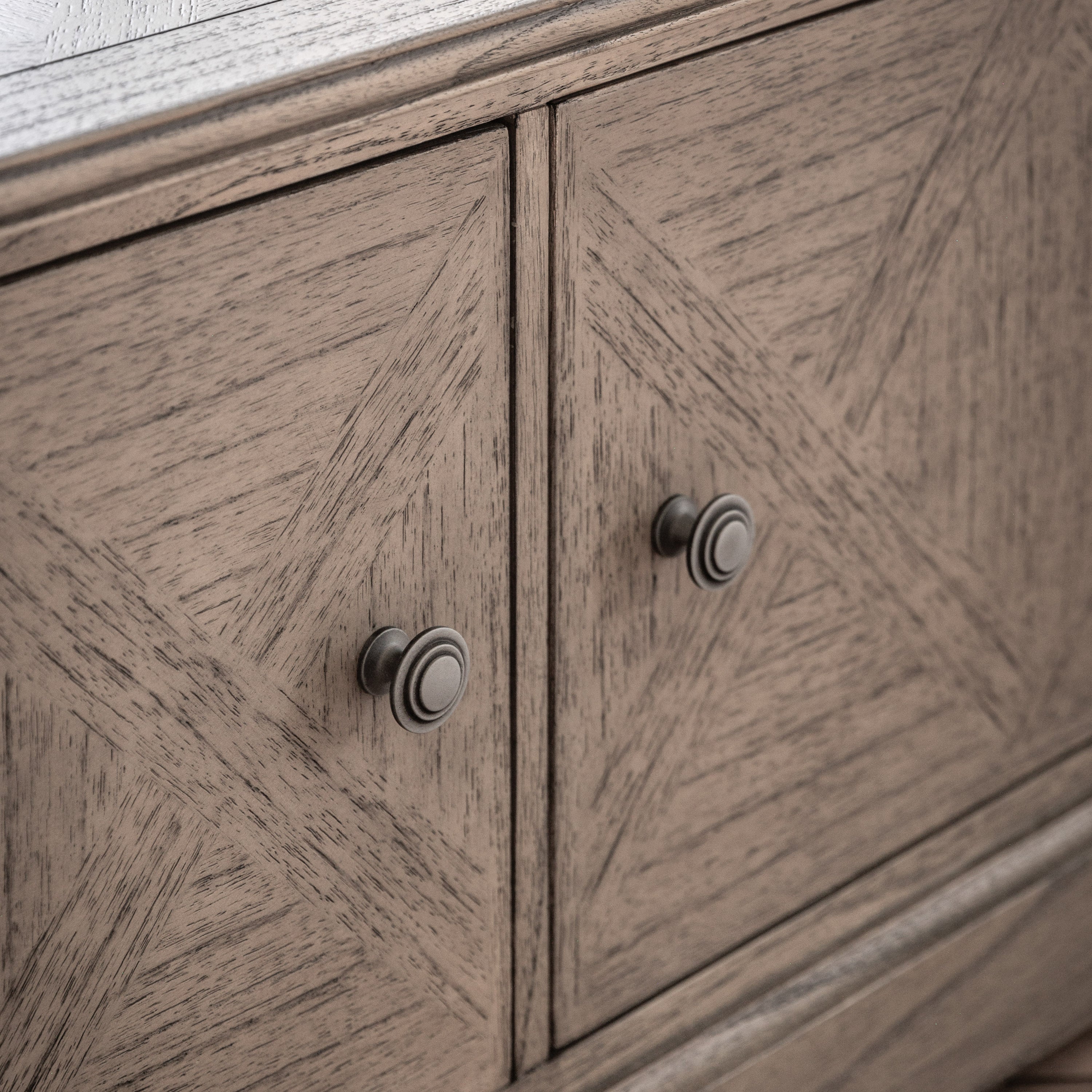 Tobago Aged Mindy Wood Media Unit