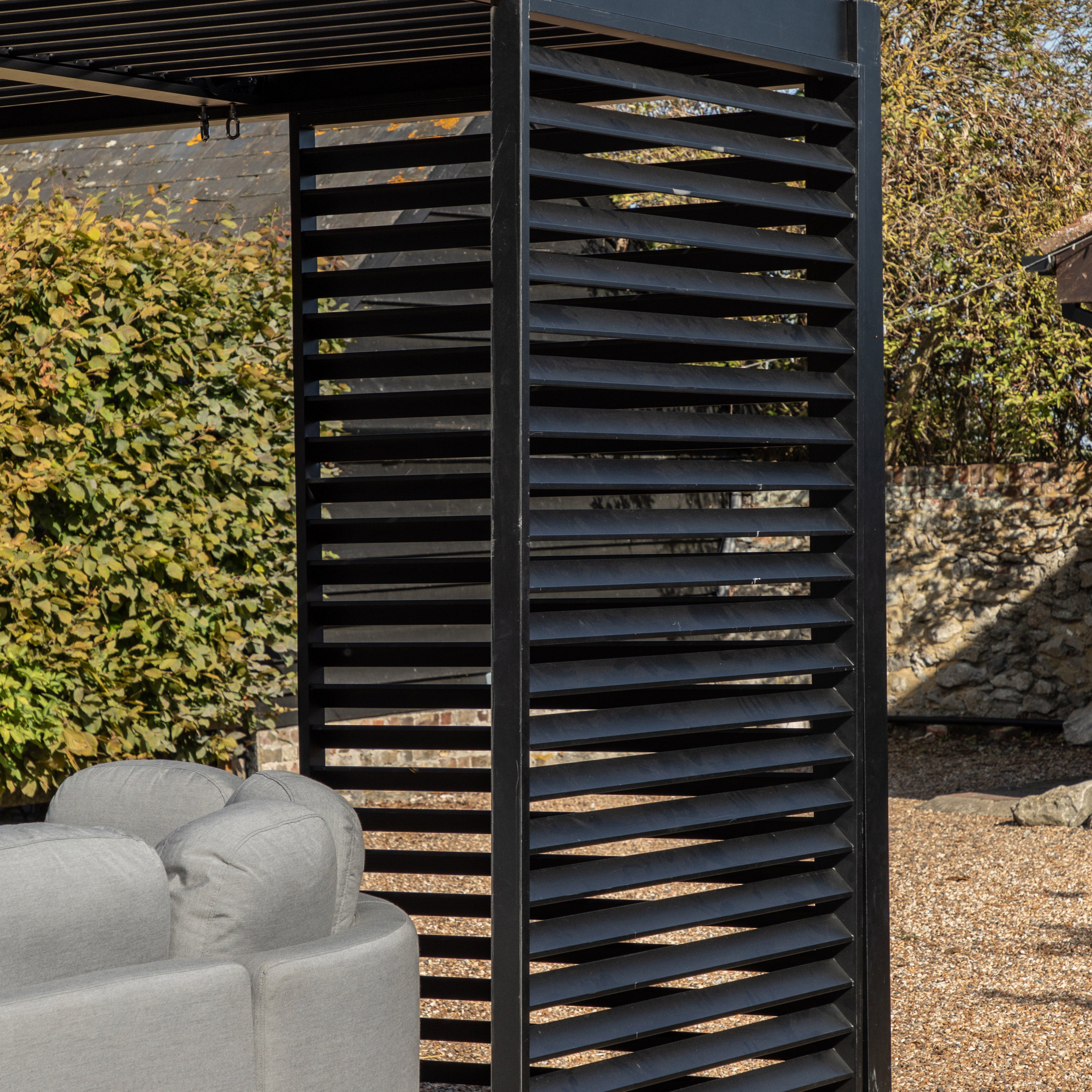 Tropea Outdoor Pergola Louvre Screen Small