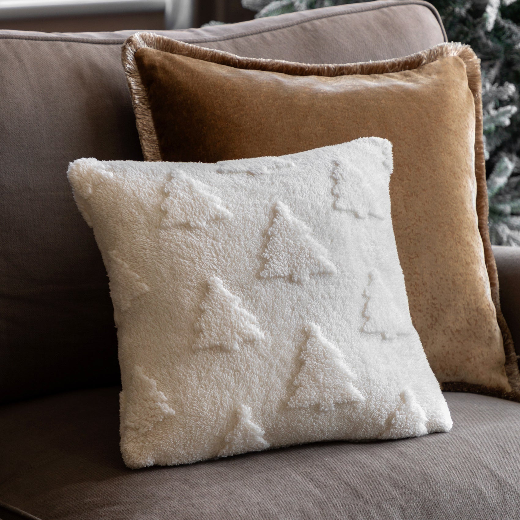 Deco Luxe Christmas Tree Sherpa Cushion 43x43