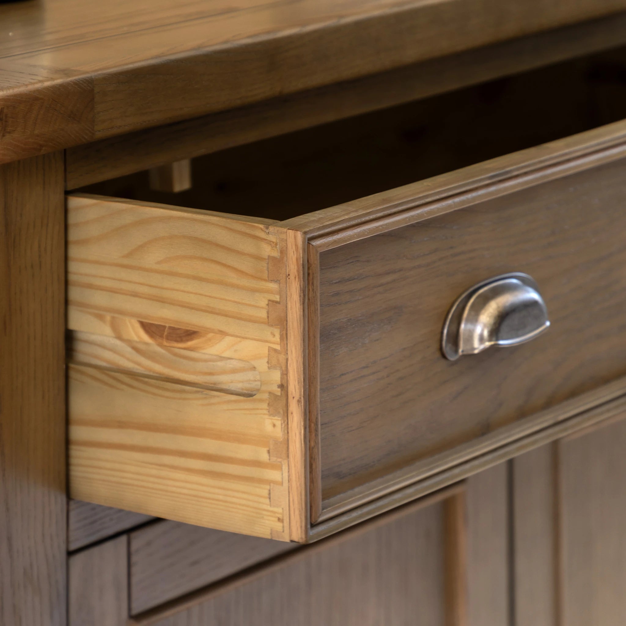 Hartbourne Natural Oak Wood Sideboard Small