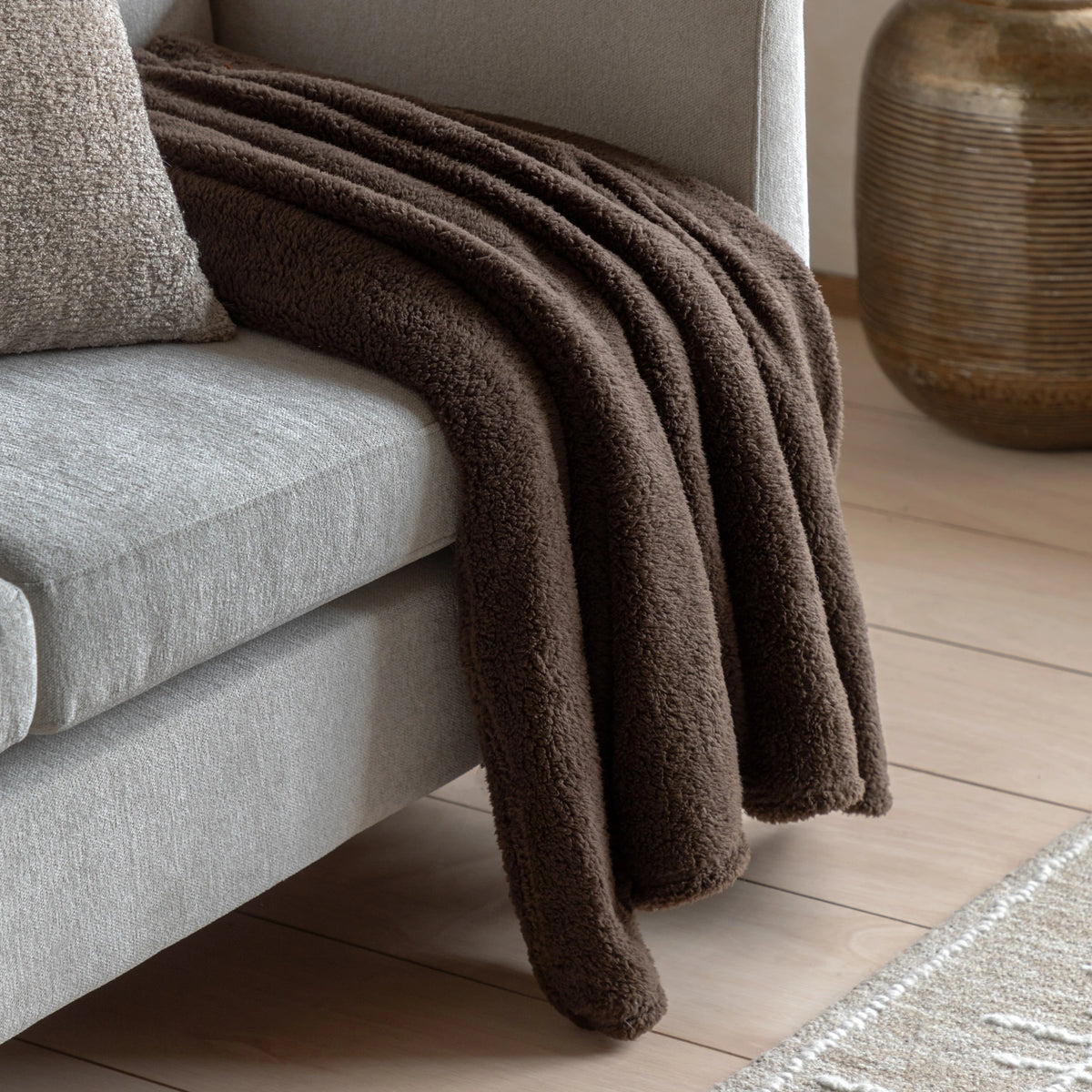 Cudella Teddy Fleece Chocolate Brown Throw