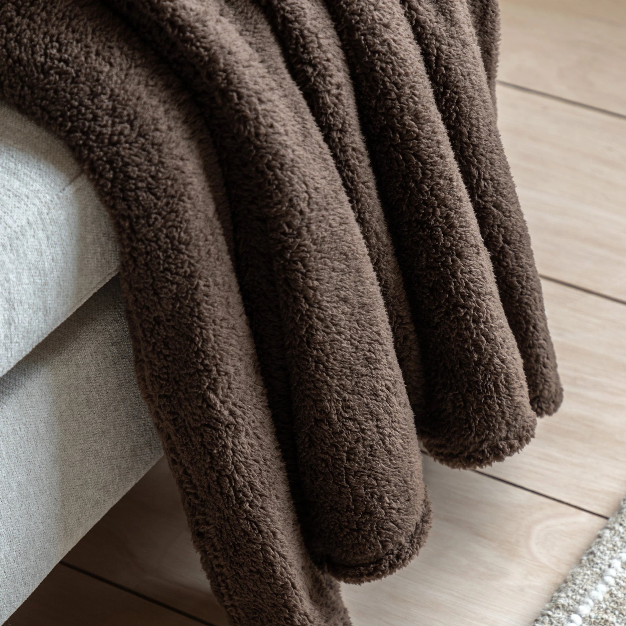 Cudella Teddy Fleece Chocolate Brown Throw