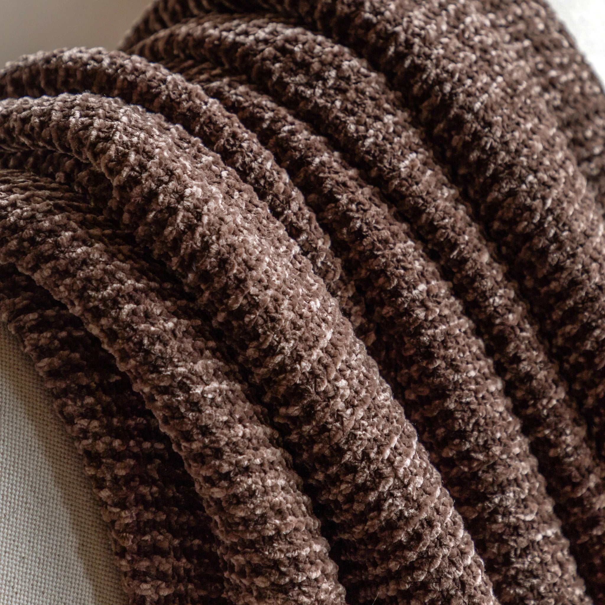 Velvette Deco Luxe Chunky Chenille Chocolate Brown Throw