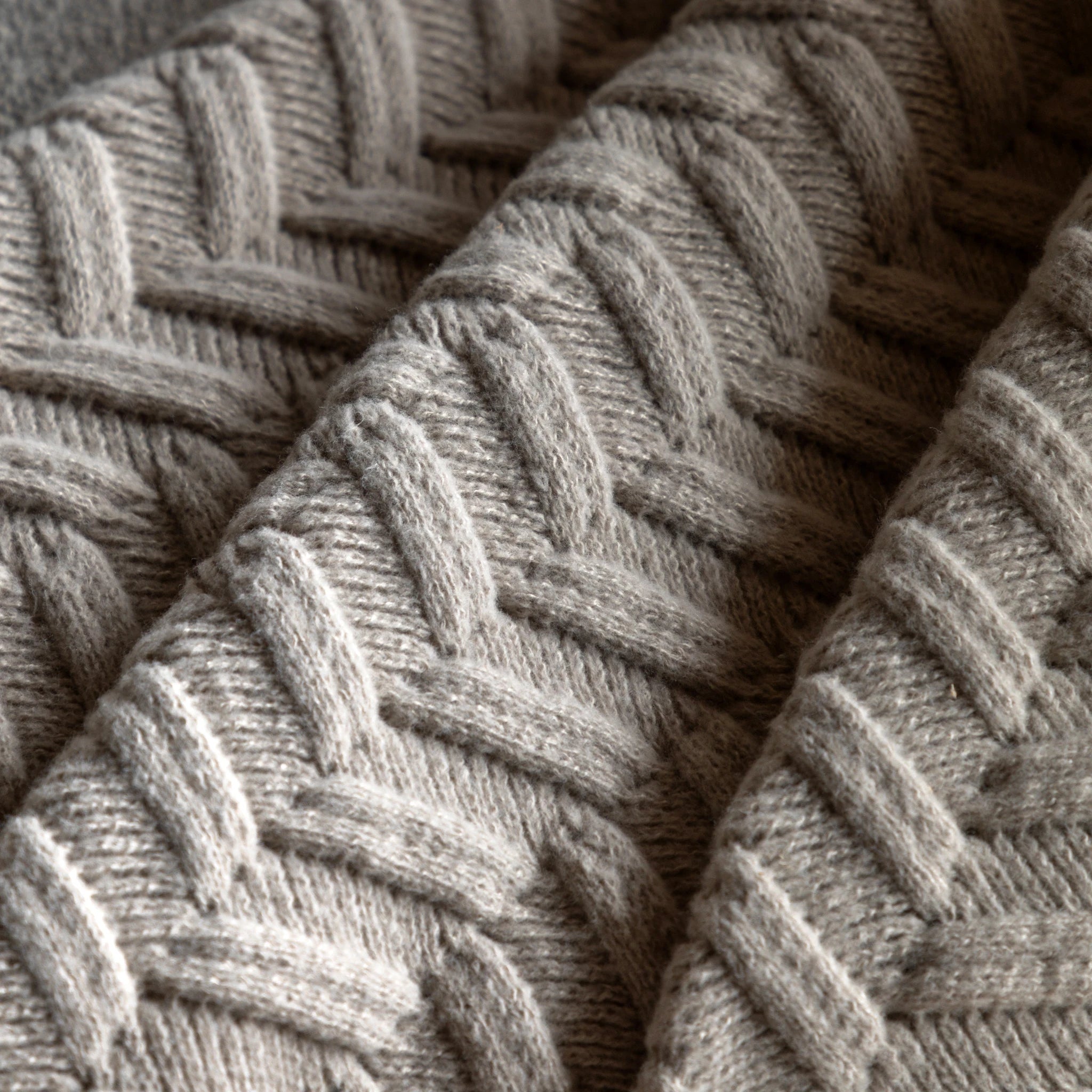 Alderview Herringbone Woven Knit Natural Throw