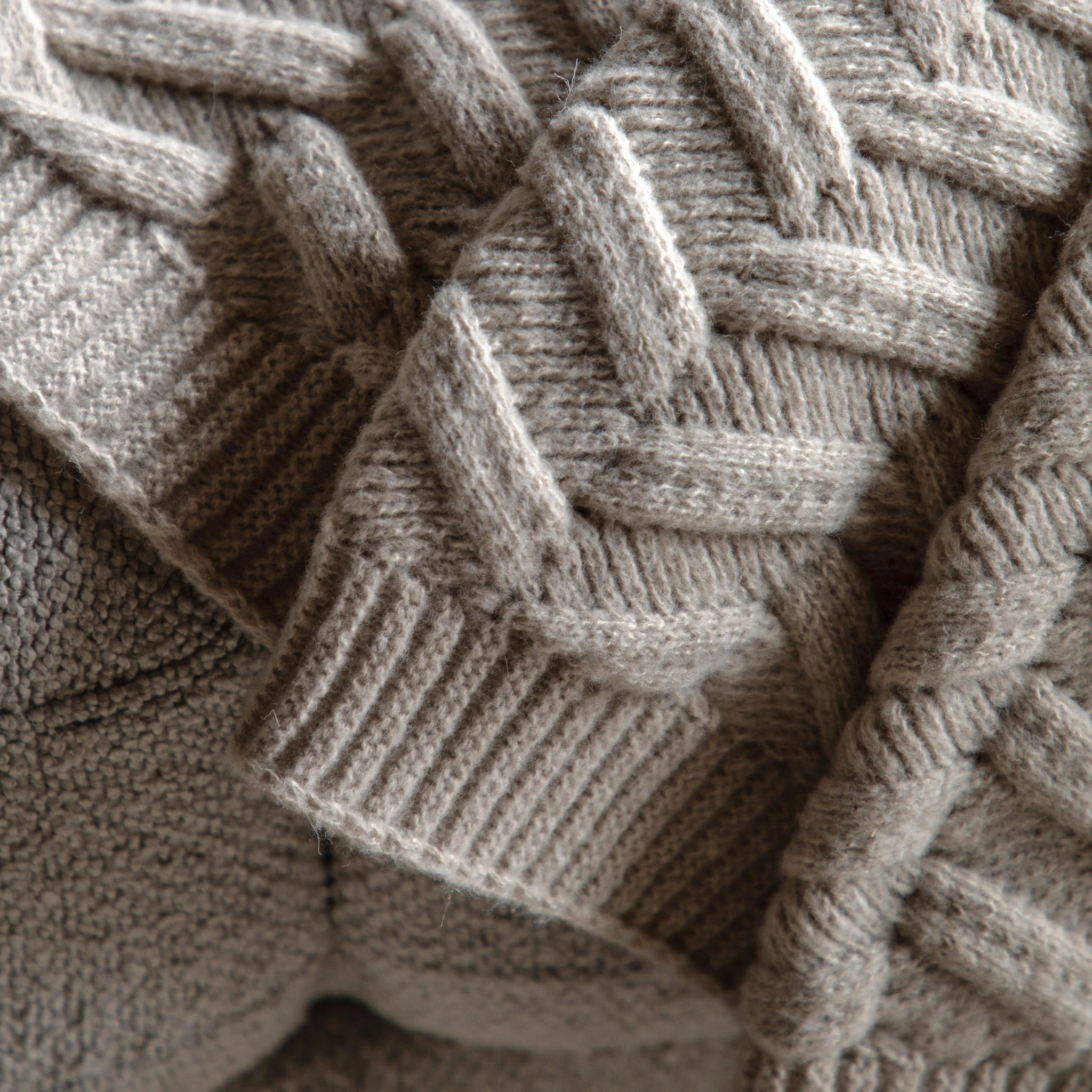 Alderview Herringbone Woven Knit Natural Throw