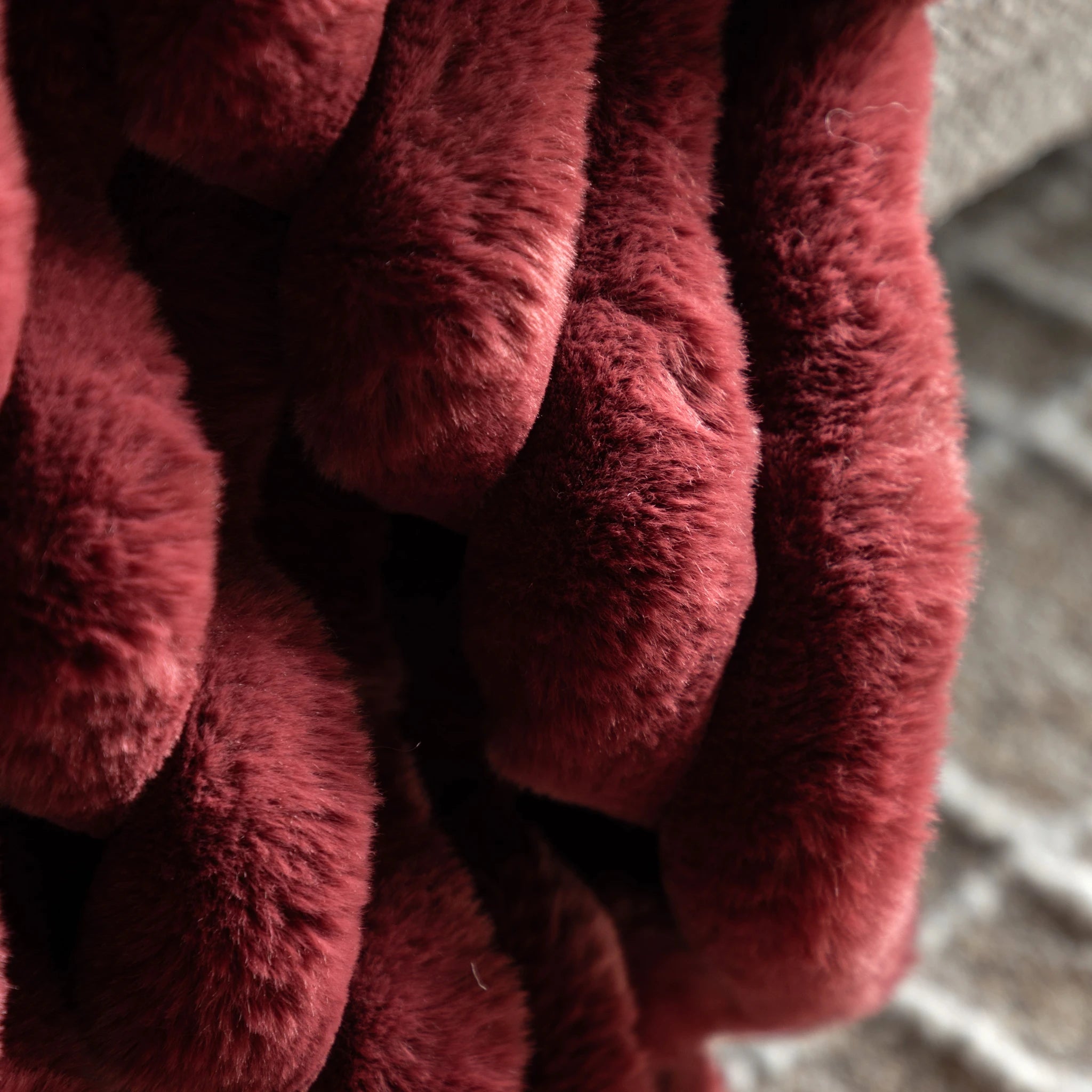 Rivelle Ribbed Faux Fur Mulberry Throw