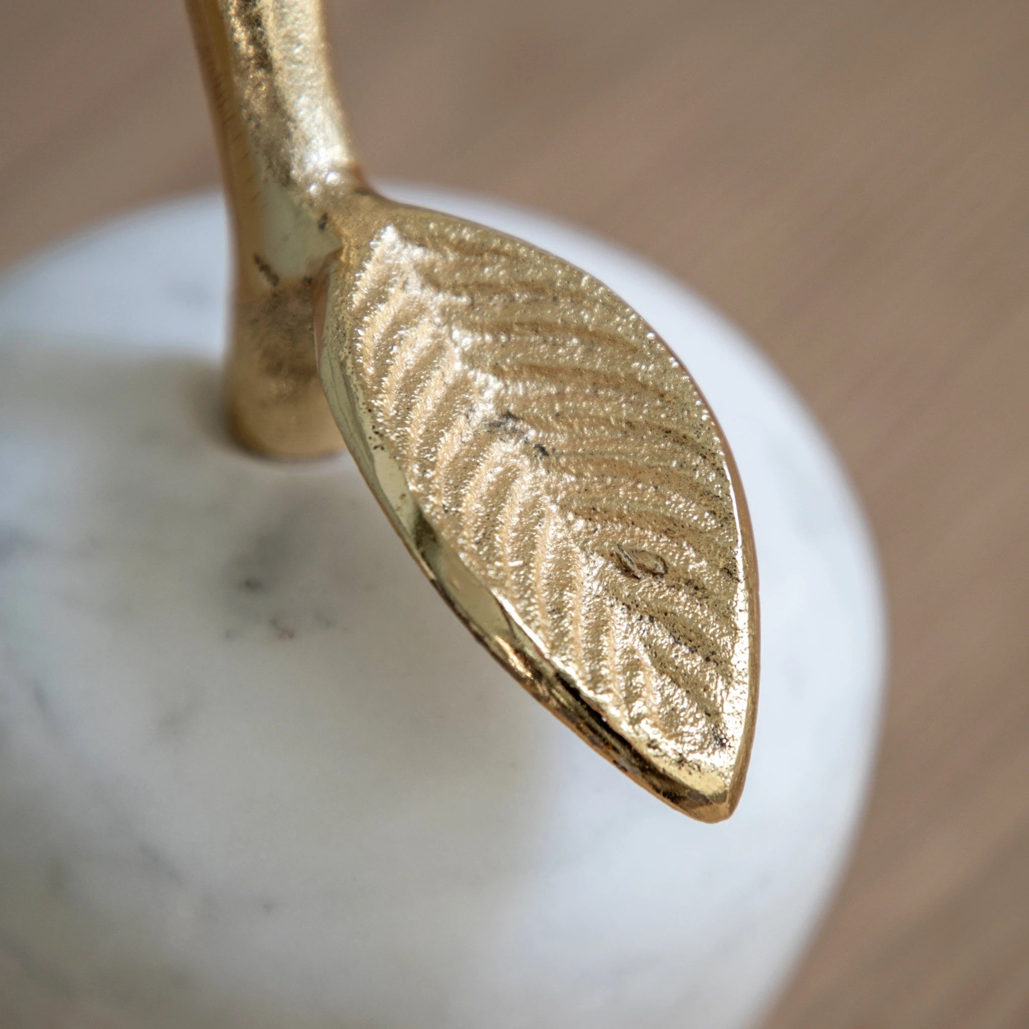Carrina White Marble Apple Ornament