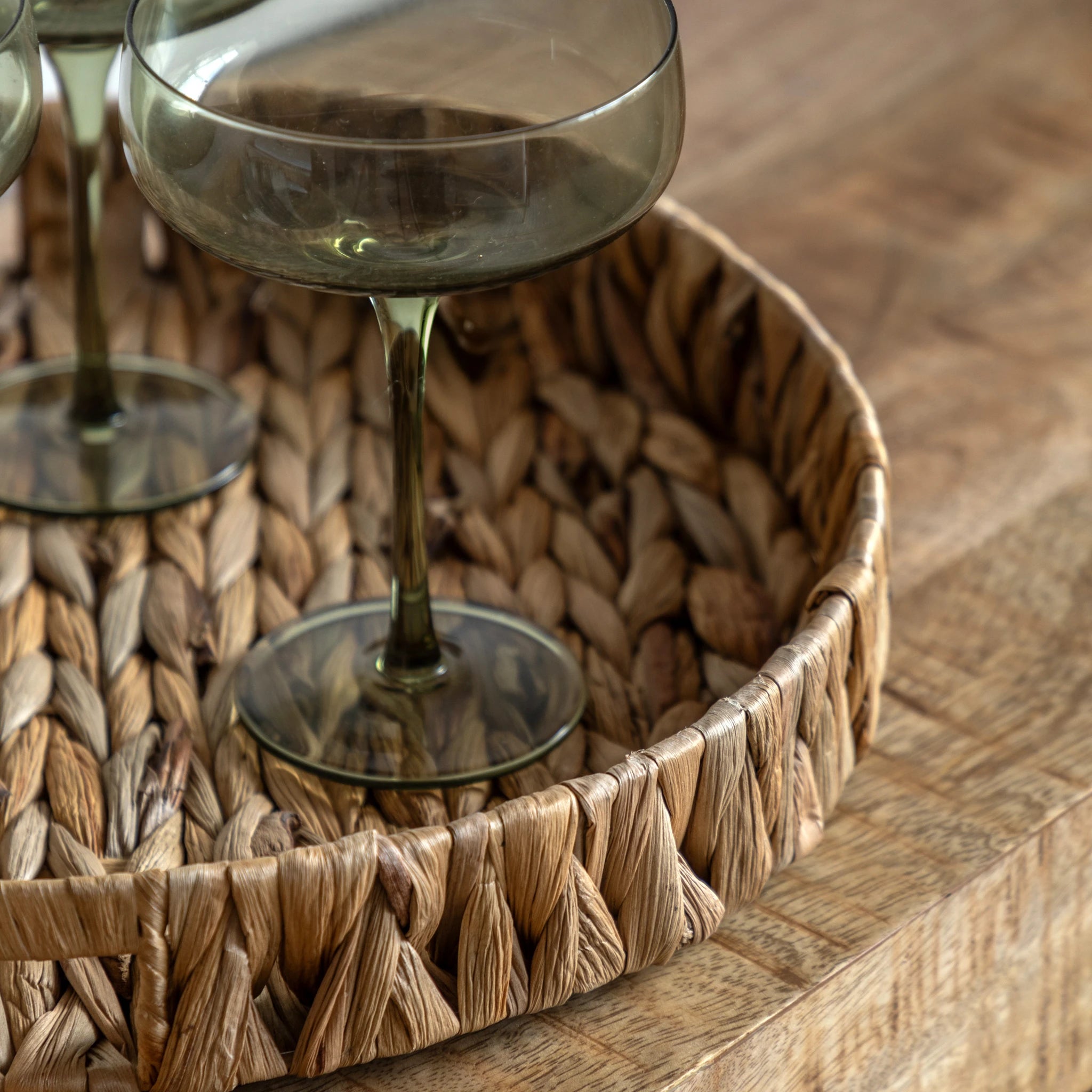 Set of 2 Ashvale Woven Round Natural Water Hyacinth Trays