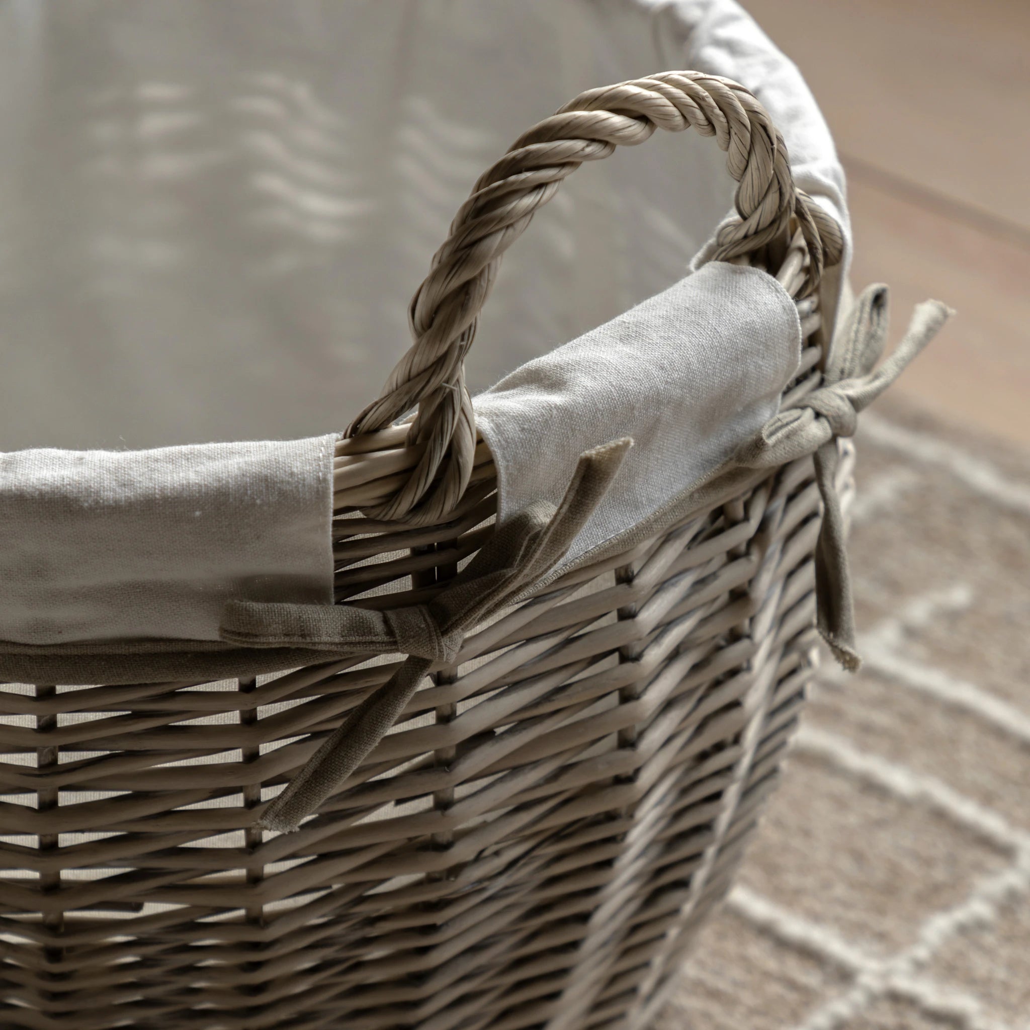 Set of 3 Aldermeadow Round Lined Natural Baskets
